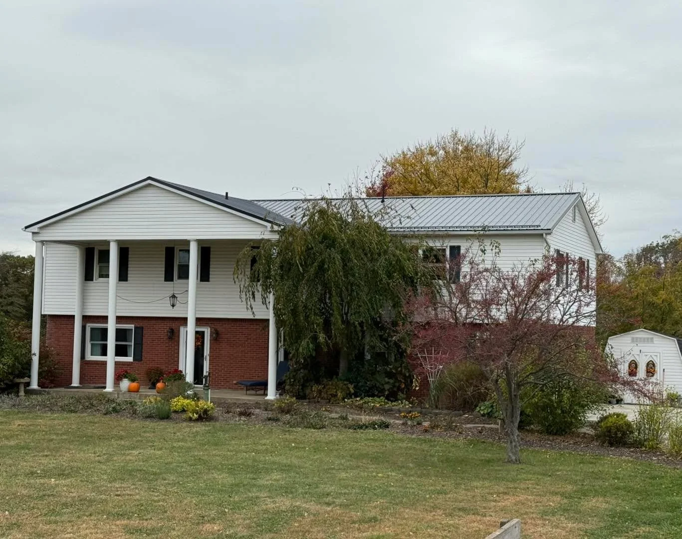 Big upgrade! Worn out to weather ready!

#NewRoof #PayLessWithWes