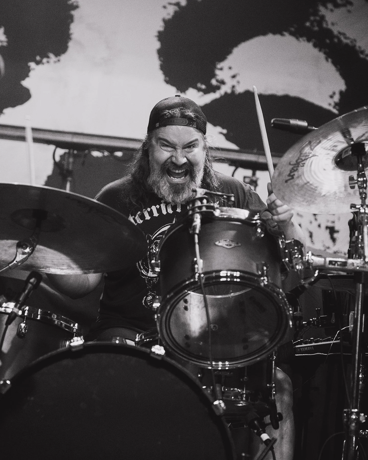 CONVERGE_KNOCKDOWN_MENZER_041026_025.jpg