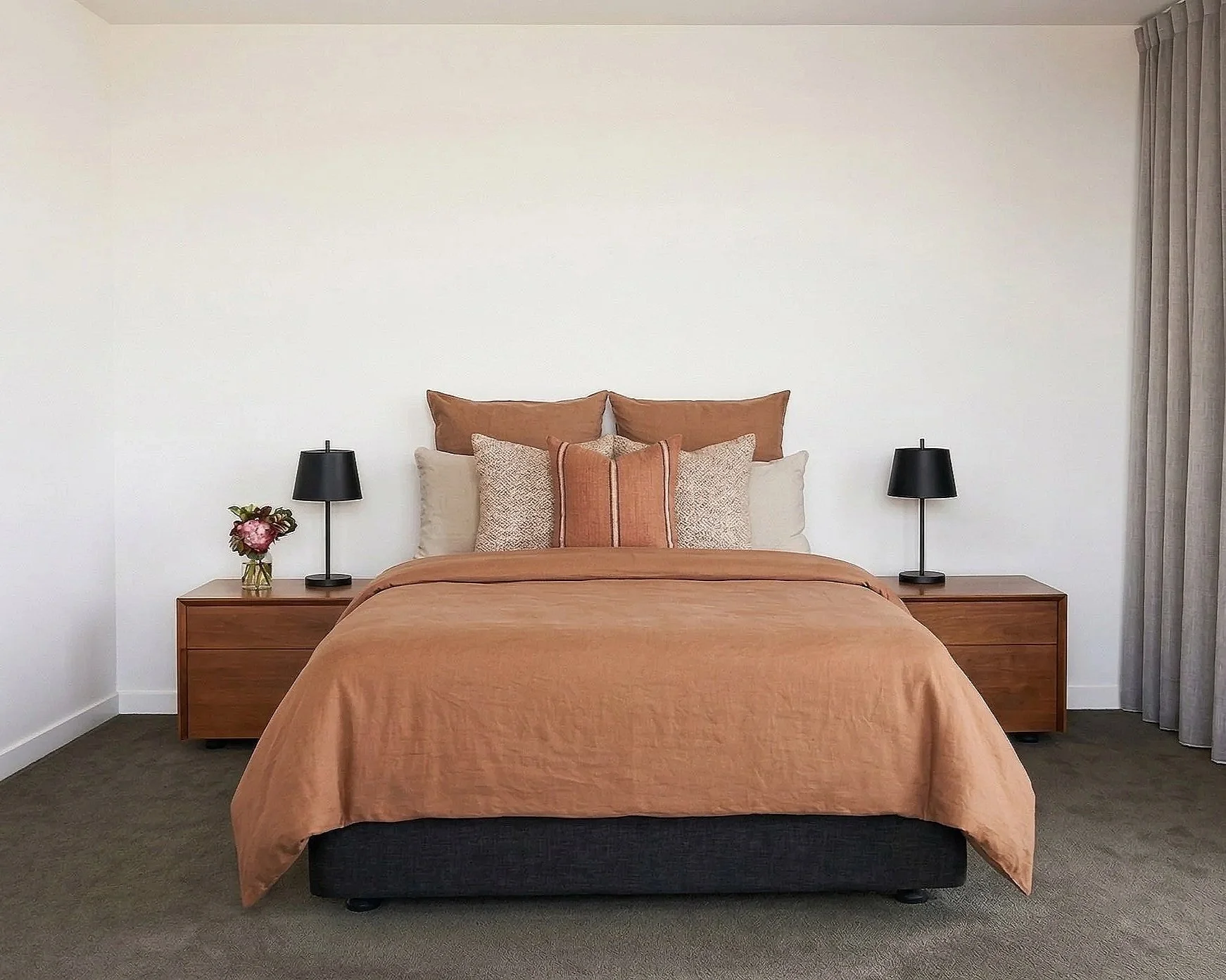 NUMI_COLLECTIVE_BEDMEL_BEDROOM+2.jpg