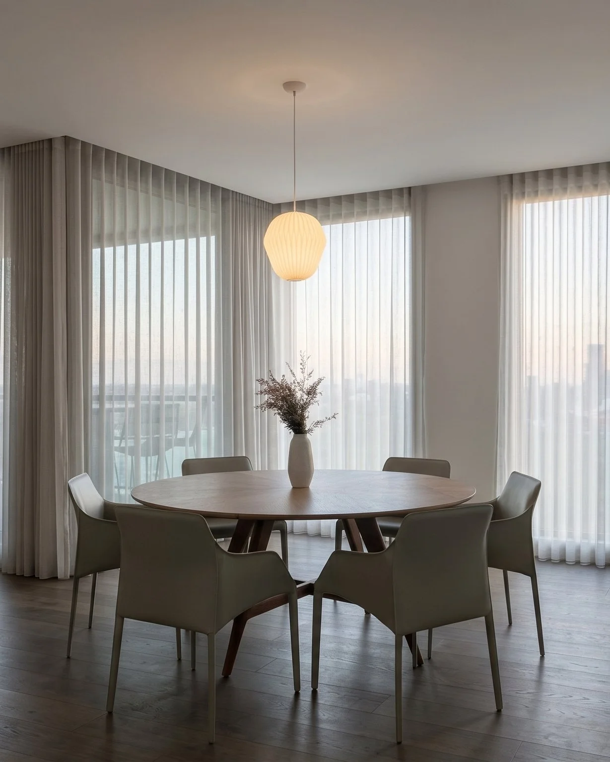 NUMI_COLLECTIVE_WELMEL_DINING 2.jpg