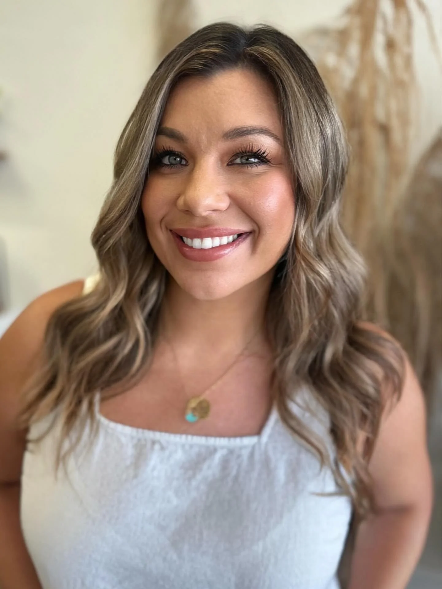 Mushroom hair for fall 🍄✨
Cool, earthy tones with the perfect blend of beige, ash, and soft brown &mdash; giving that cozy, effortless vibe for the season 🤎🍁

Whether you love dimension or a low-maintenance color refresh, this look is made for swe