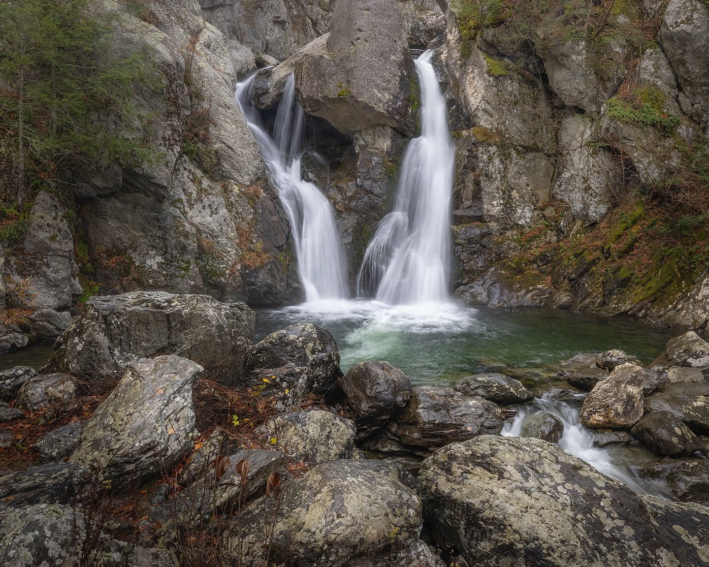 The beautiful Bash Bish Falls looking so pretty even in stick season. After two failed attempts at shooting the Aurora due to the cloud cover in the northwest corner of Connecticut, at least I had this outing to keep the juices flowing. I&rsquo;ve sh