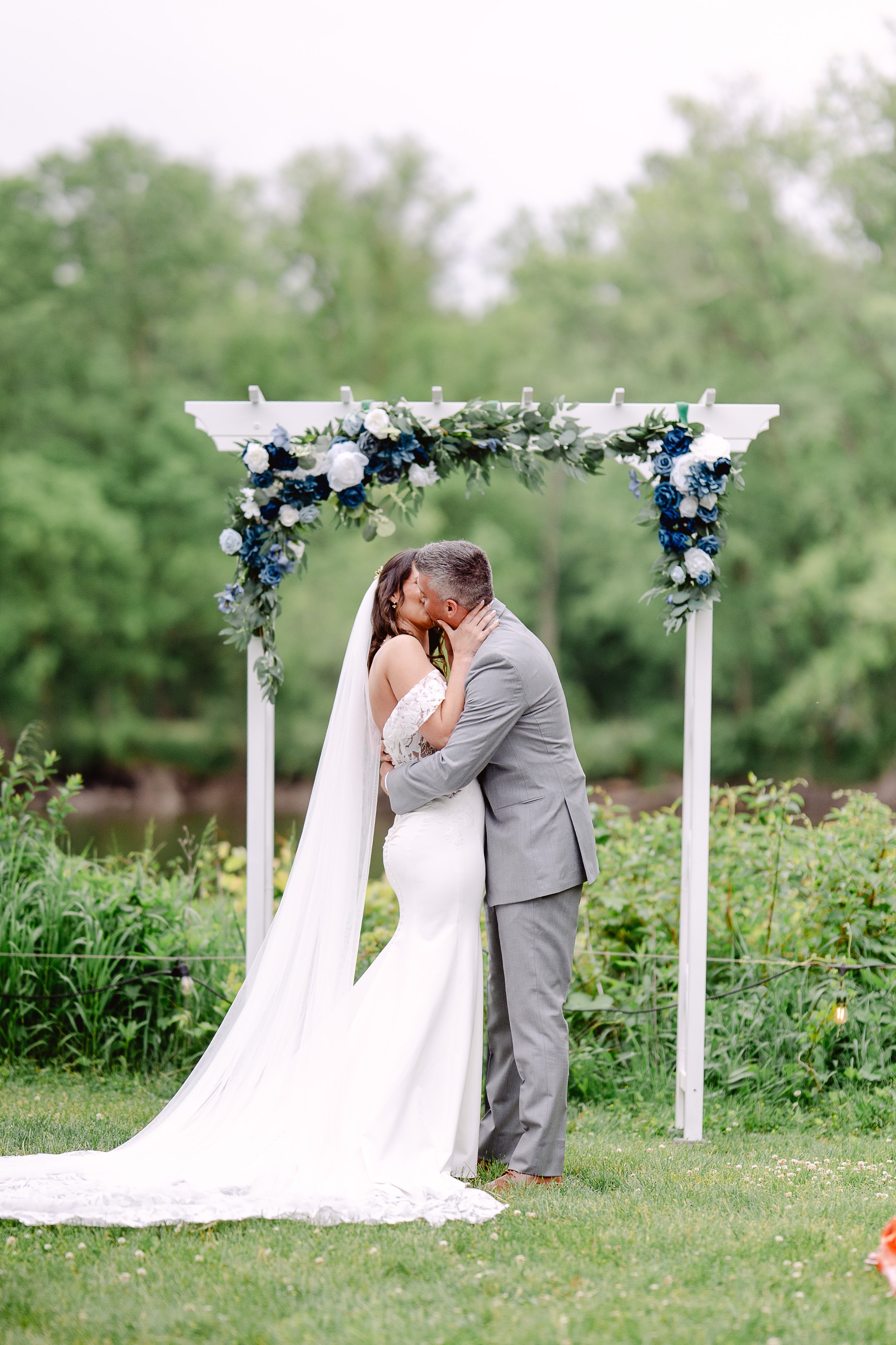 CourtneyKevinCeremonyRings_19.jpg