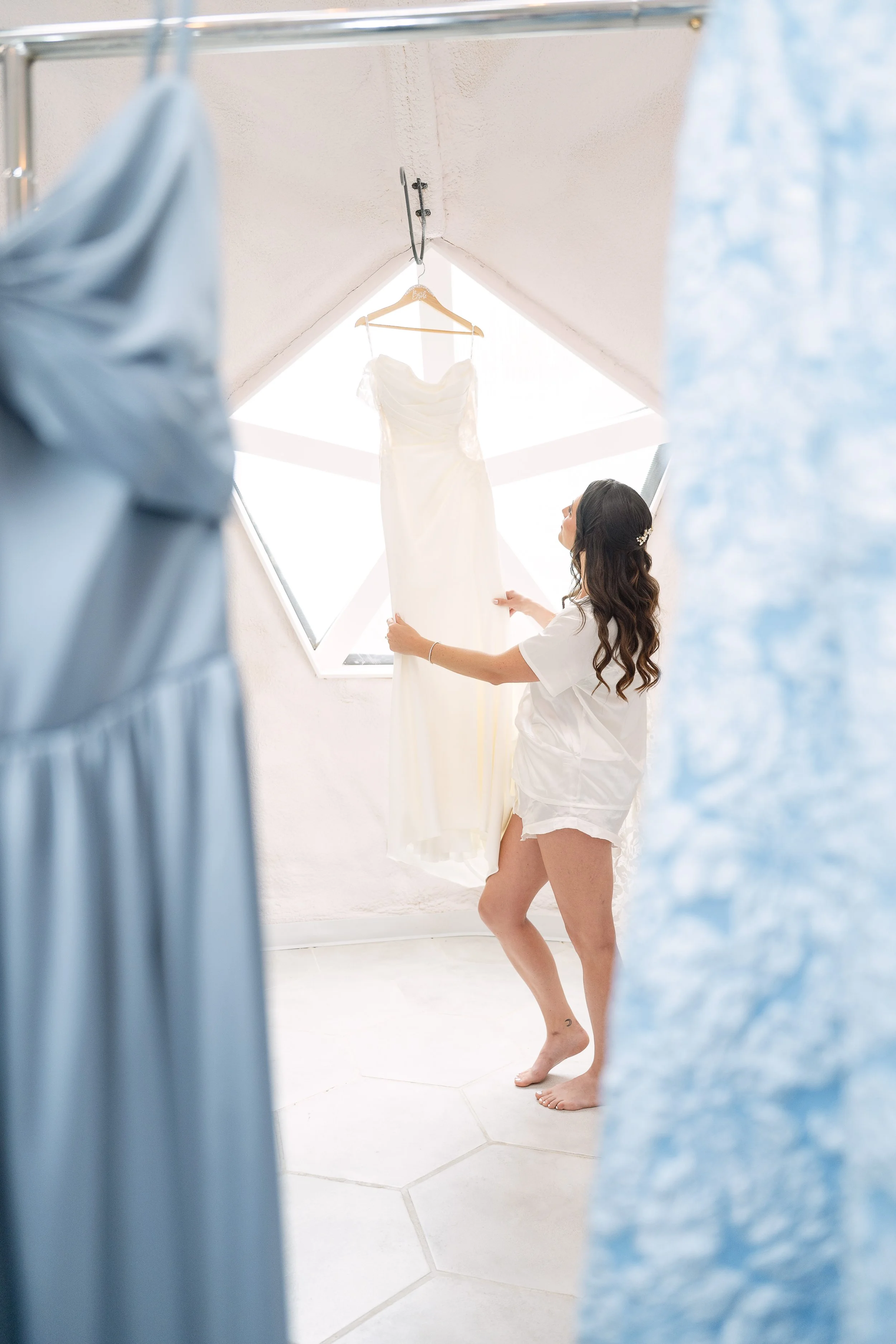 CourtneyKevinGirlsGettingReady_78.jpg