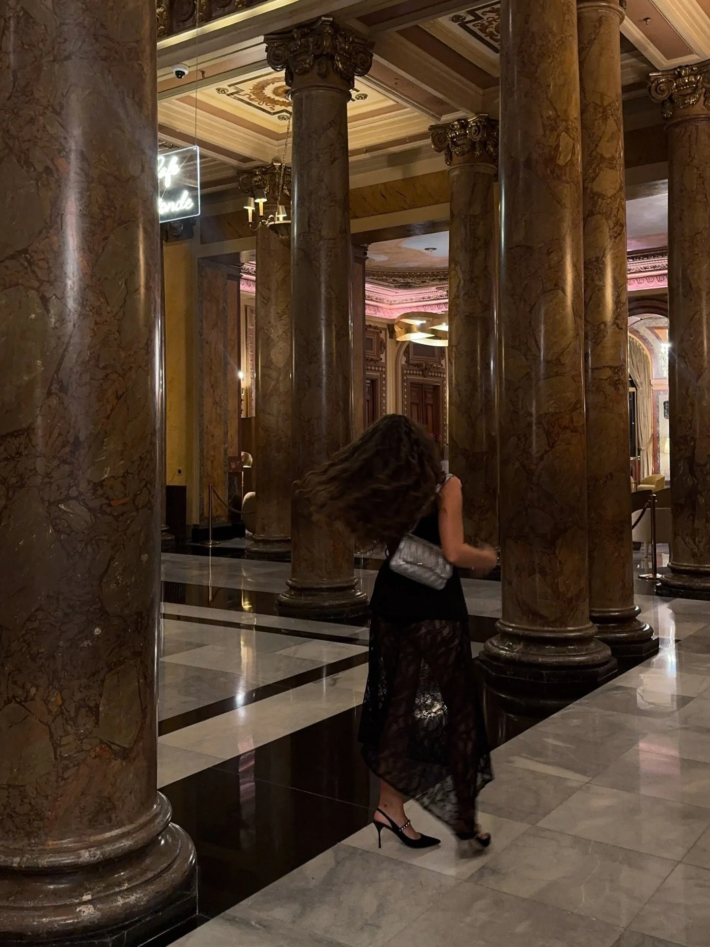 Inspired by the fear of being avarage.

#frenchriviera #monaco #lifestyle #motivationalquotes