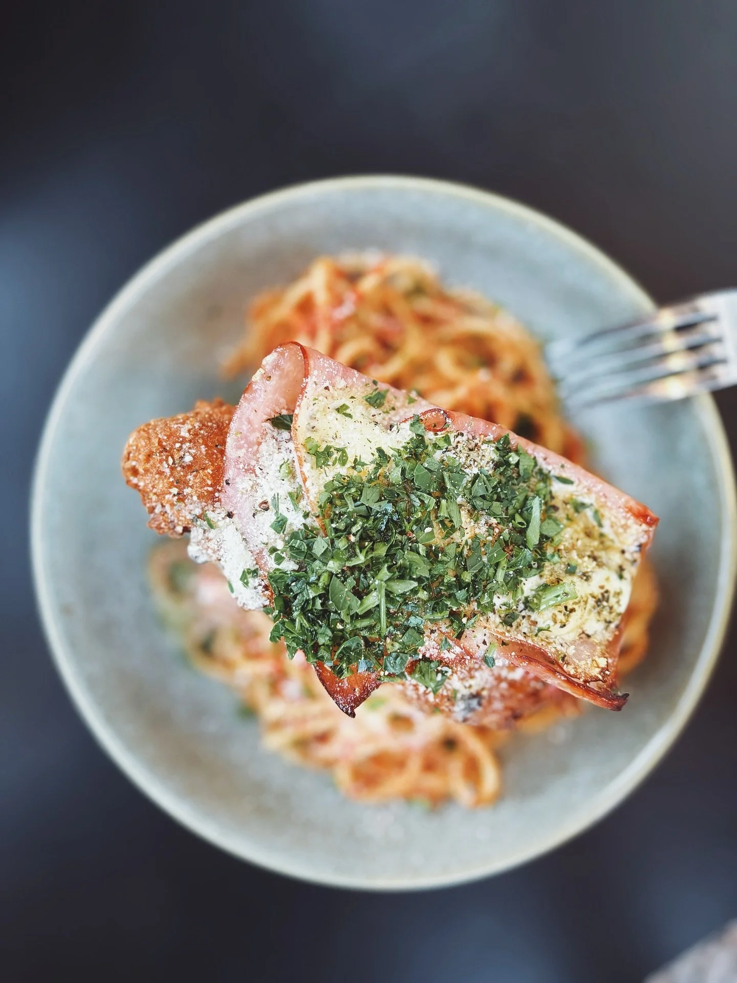 🥂 TGIF 🥂 

If you weren&rsquo;t lucky enough to try one of these last night, there&rsquo;s still time.

Free range chicken, sourdough crumb, spaghetti Napoletana. 

Available 11:30-2 🦅

#chickenparmi 
#visitfremantle 
#perthfoodies 
#foodstylingً
