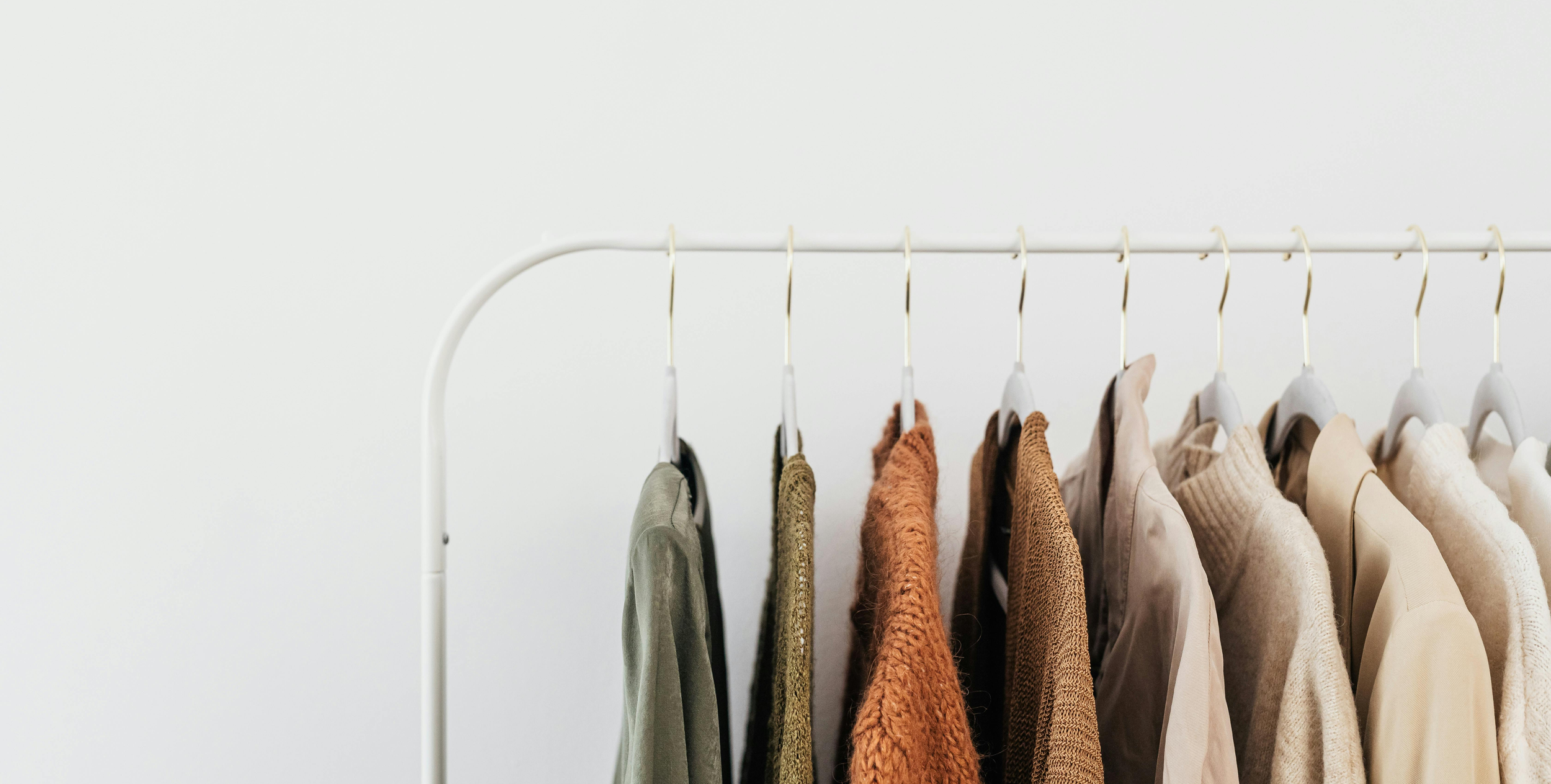 Effortless Wardrobe Transition: From Summer to Autumn/Winter
