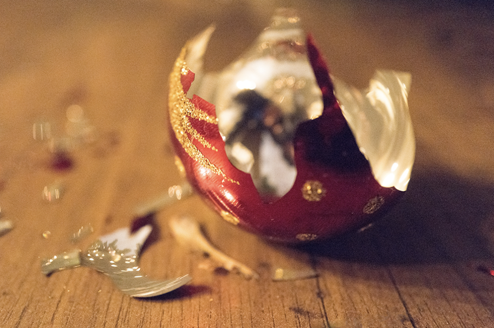 When the Holidays Hurt: Three Ways to Handle Holiday Hurts 