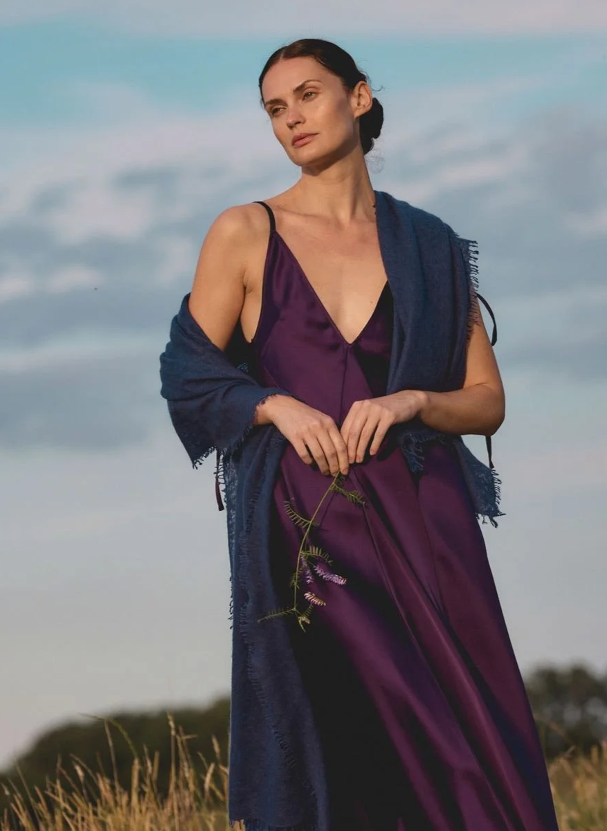 Fashionproduktion im Außenbereich der Elbe04 Location am Elbdeich
