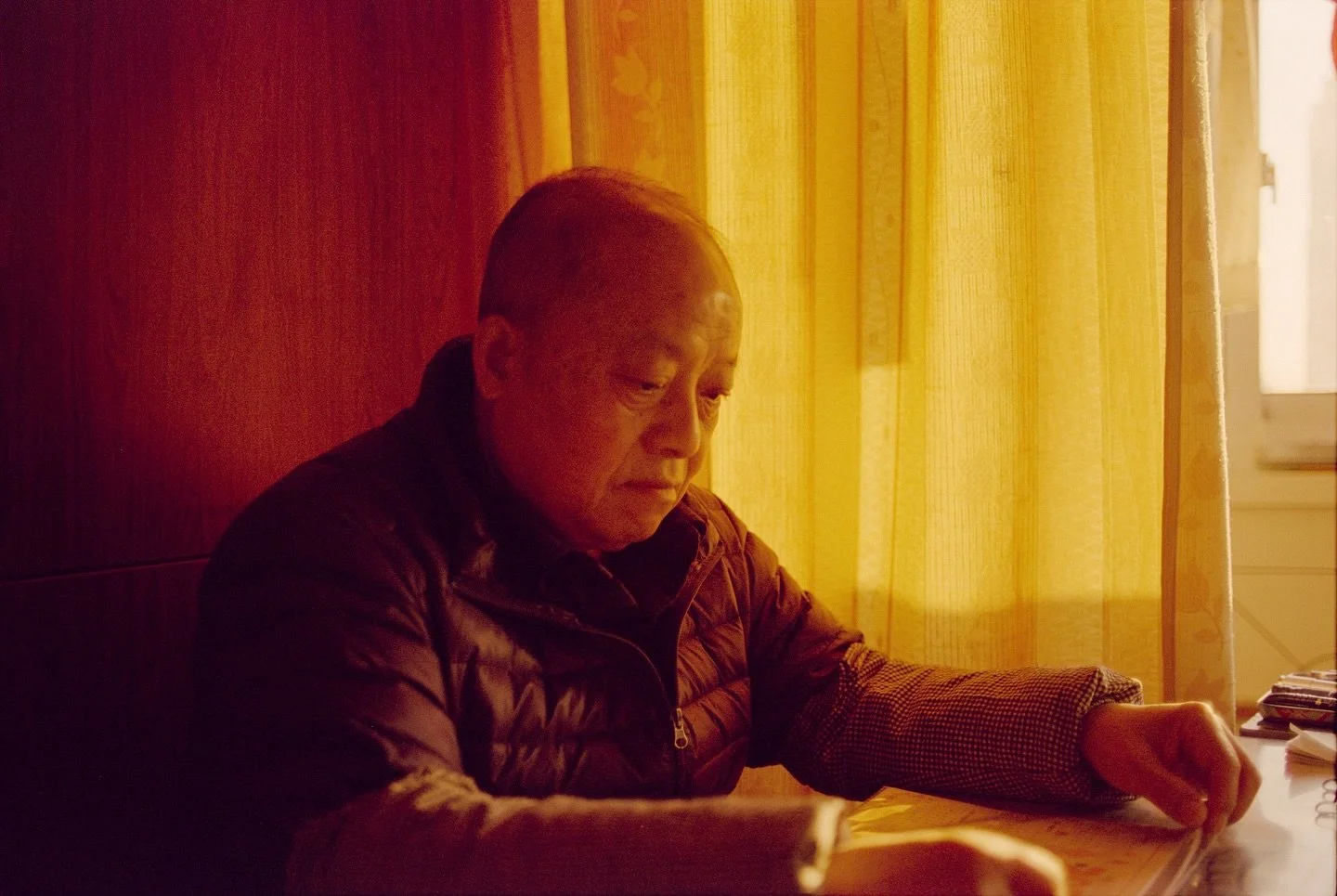 In memory of my beloved grandpa.
Thank you for all the hard work and support.
I will always be a decent man, just as I promised you.