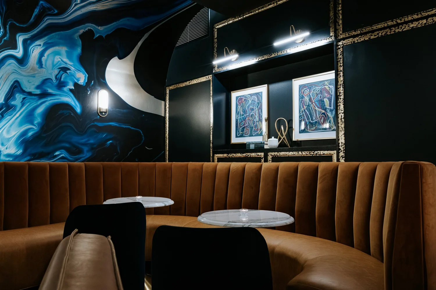 Bar photo 1