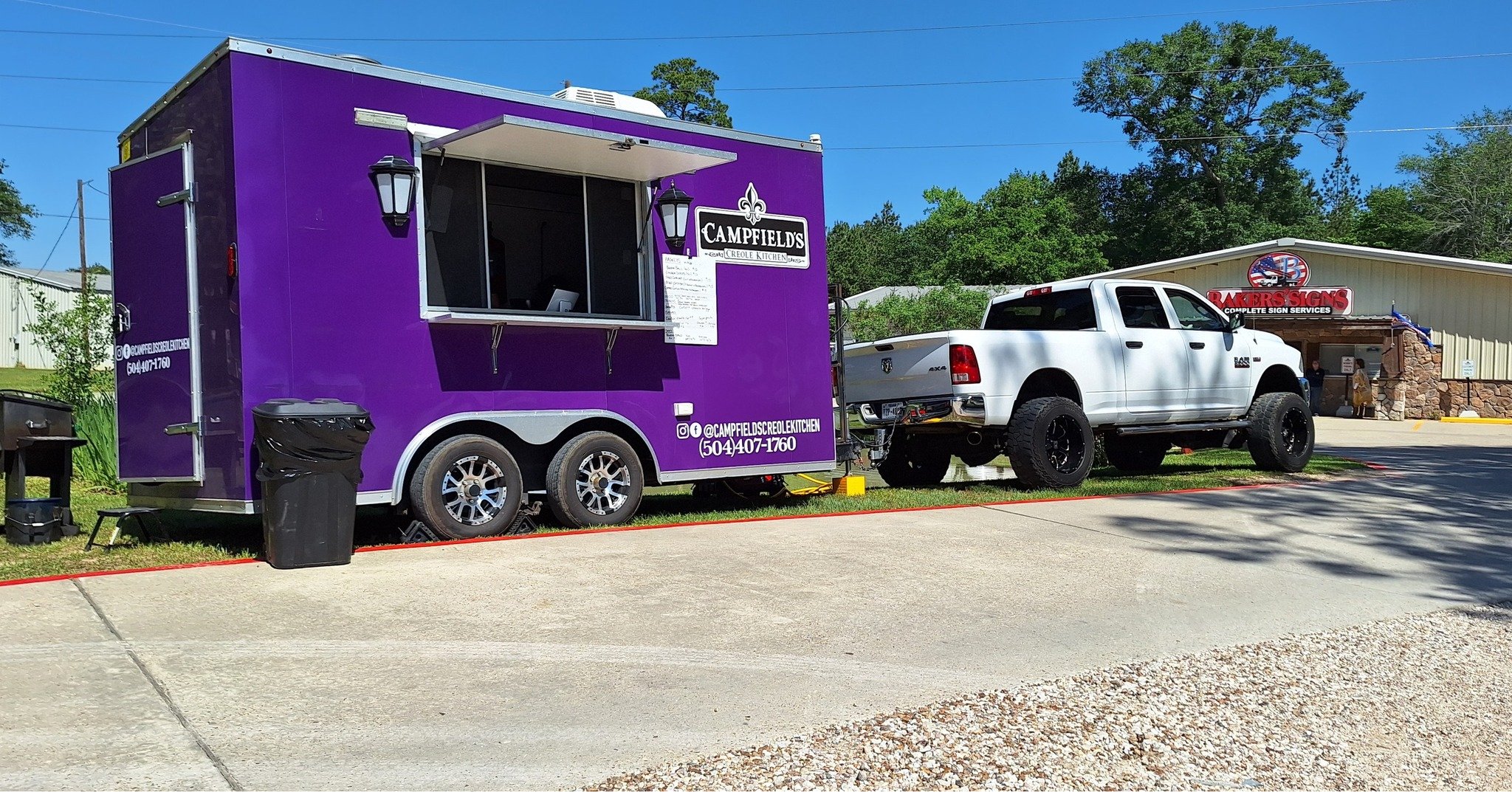 🍽️ A Huge Thank You to Campfields Creole Kitchen Food Truck for Serving Up Delicious Eats at Bakers' Signs Today! 🍽️

Your mouthwatering dishes brought smiles to our faces and satisfied our taste buds. We're grateful for the fantastic food and frie