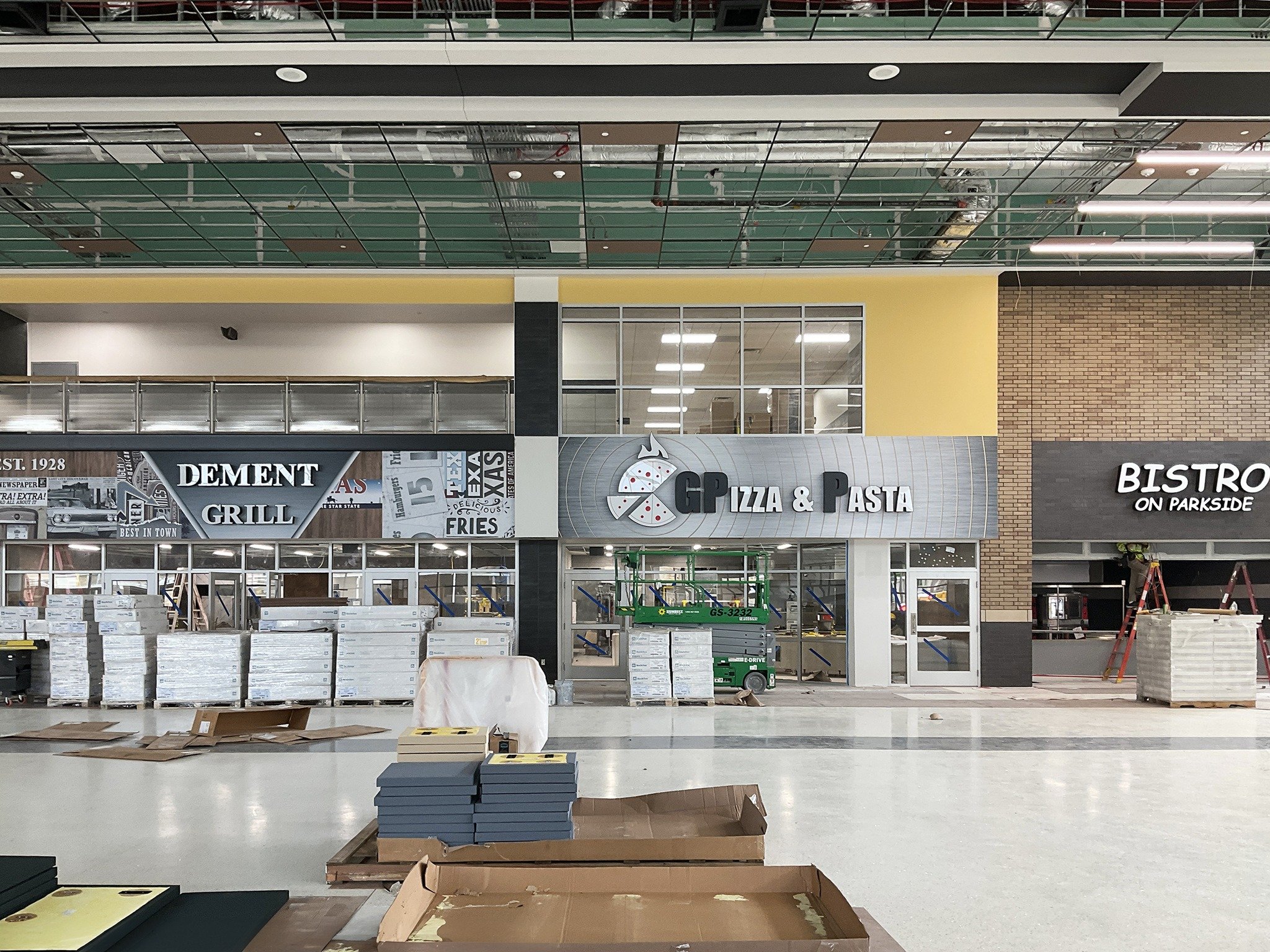 Galena Park High School has some great new grub options coming soon and BAKERS' SIGNS AND MANUFACTURING, INC is glad to help bring it all together. Compliments to our incredible installation crews for the fantastic job. Wait till you see the exterior