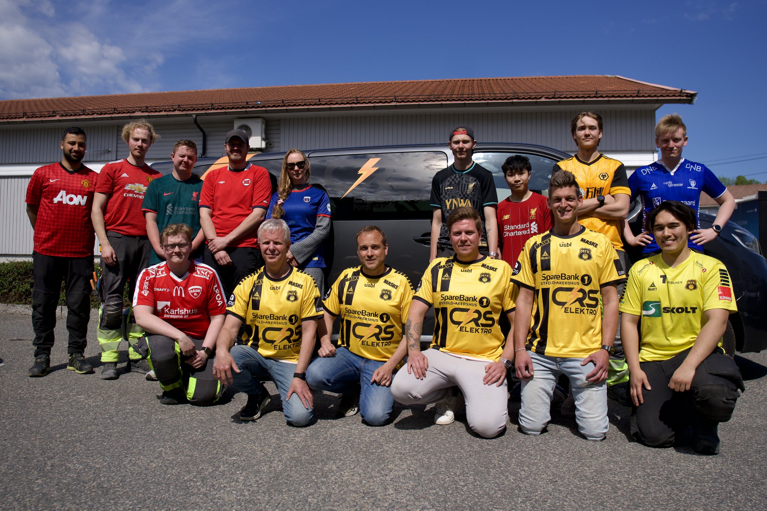 CRS Elektro støtter FotballtrøyeFredag