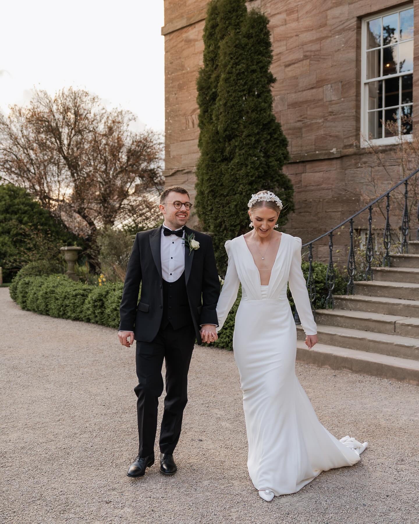 BROGAN &amp; NATHAN ✨🫶🏼 // there&rsquo;s no better feeling than finishing a wedding gallery and being able to share the finished results with couples! 

Venue: @newtonhall 
Dress: @mia_sposa_bridal_boutique @pronovias 
Suits: @slatermenswear 
MUA: 