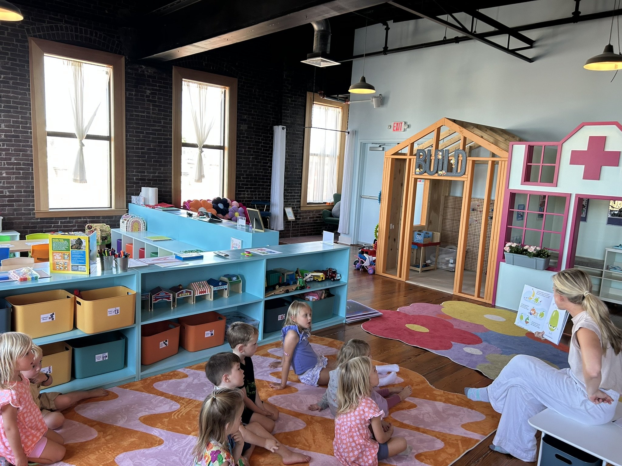 Babysitter Intern Experience @ Clover Clubhouse - Friday, April 17 from 5-7PM