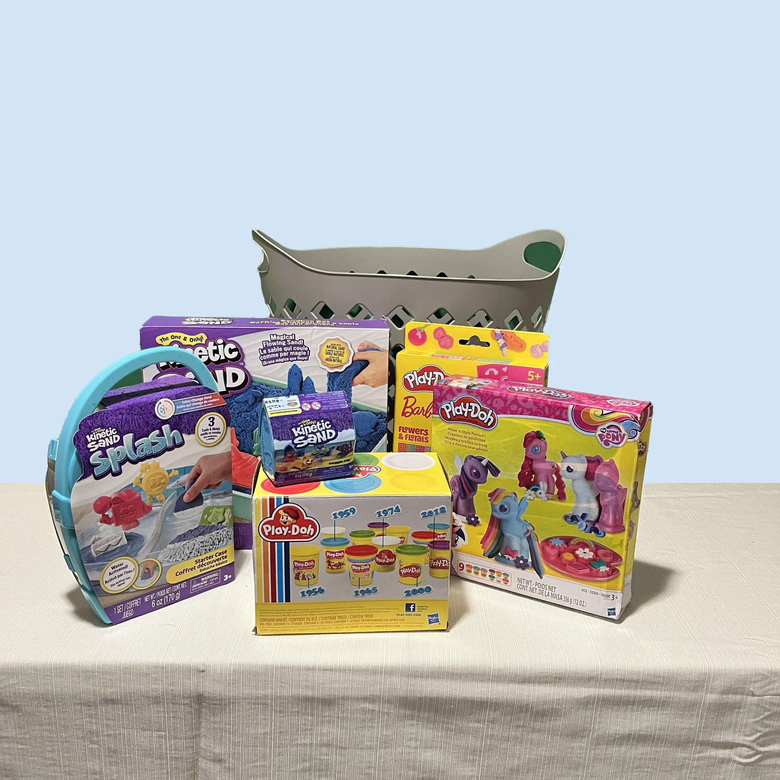 Under The Big Top: Squish & Sculpt Station