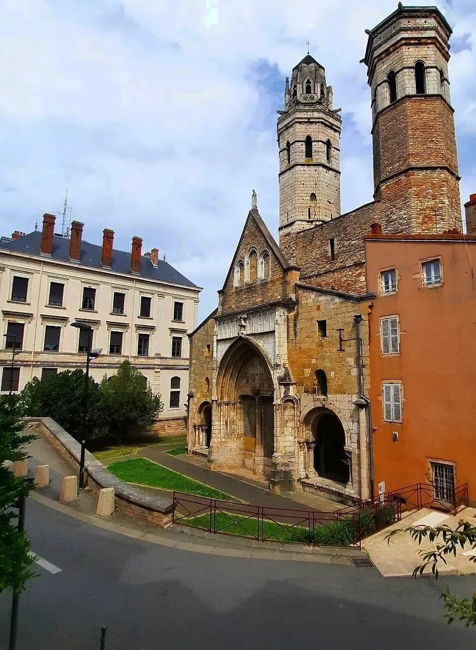 Mâcon architecture