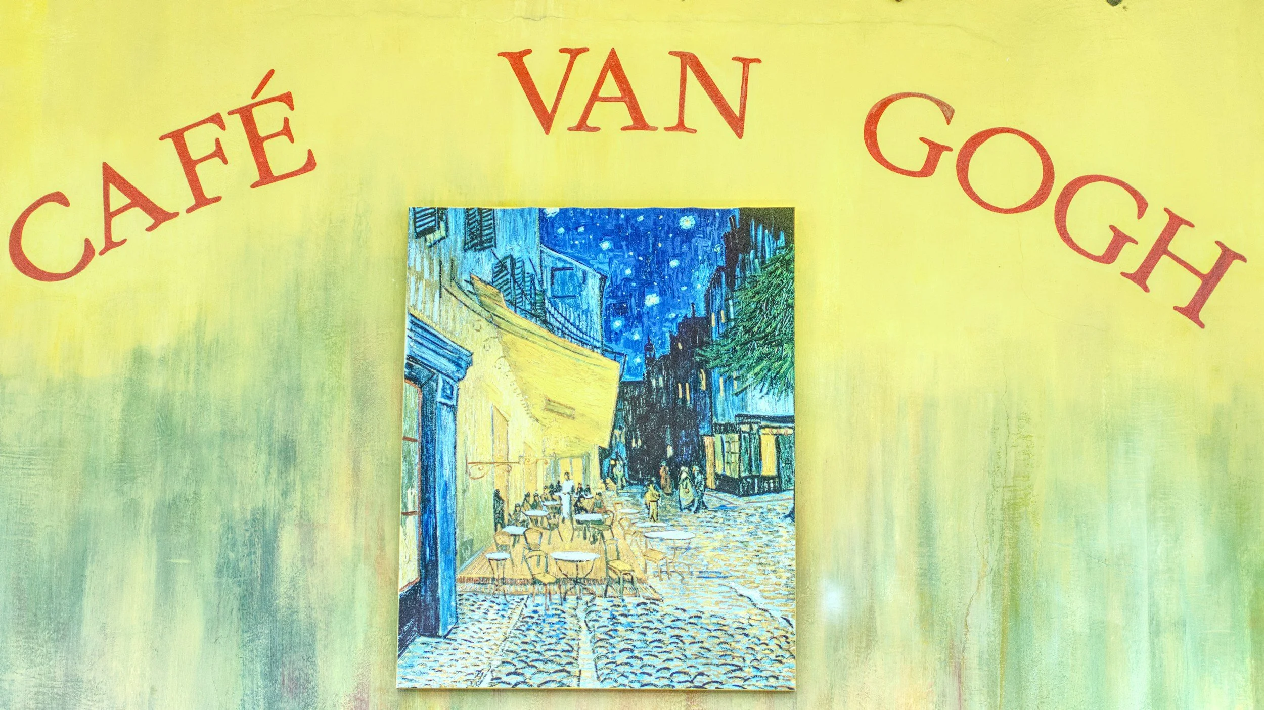 cafe van gogh in arles