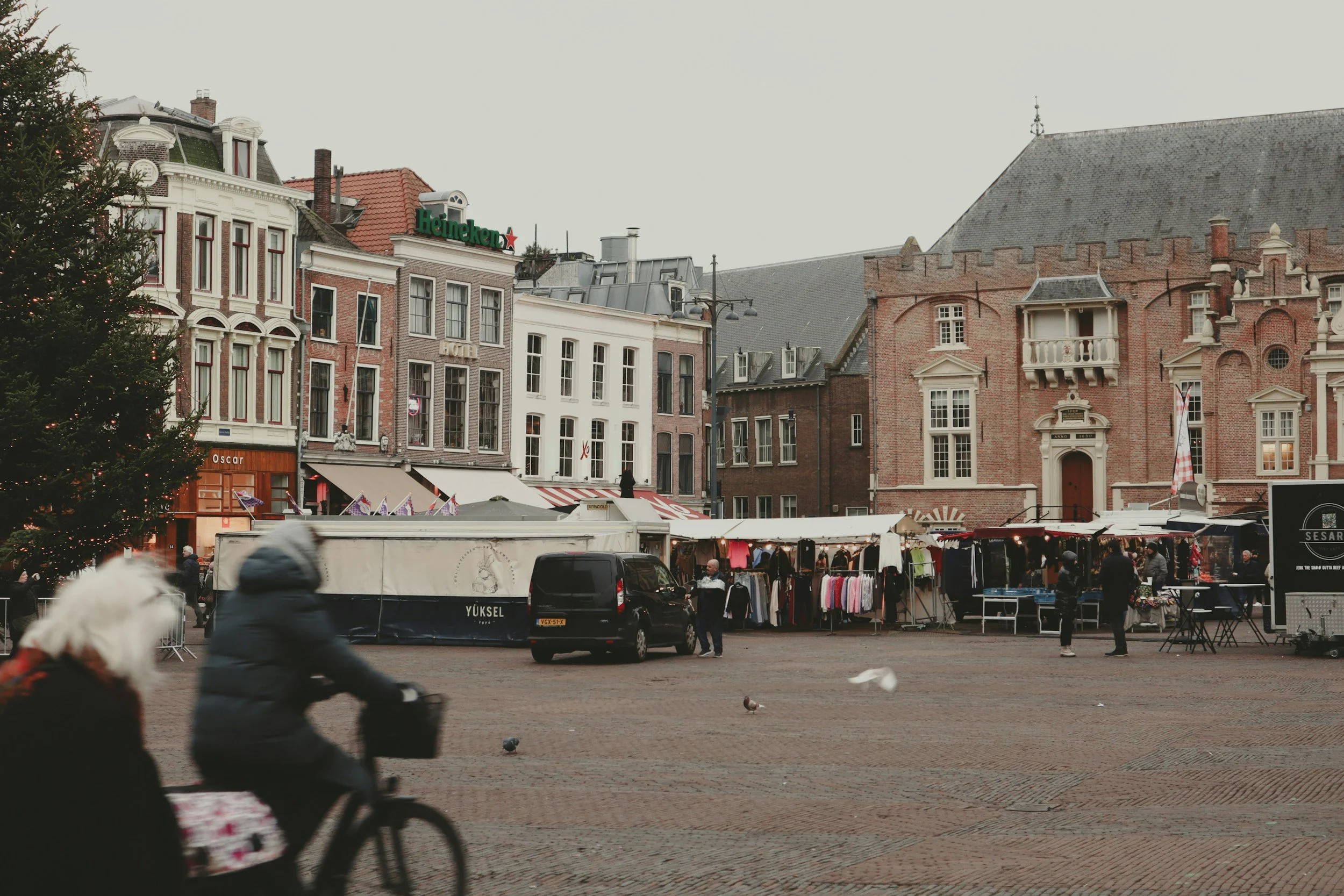 haarlem market.jpg