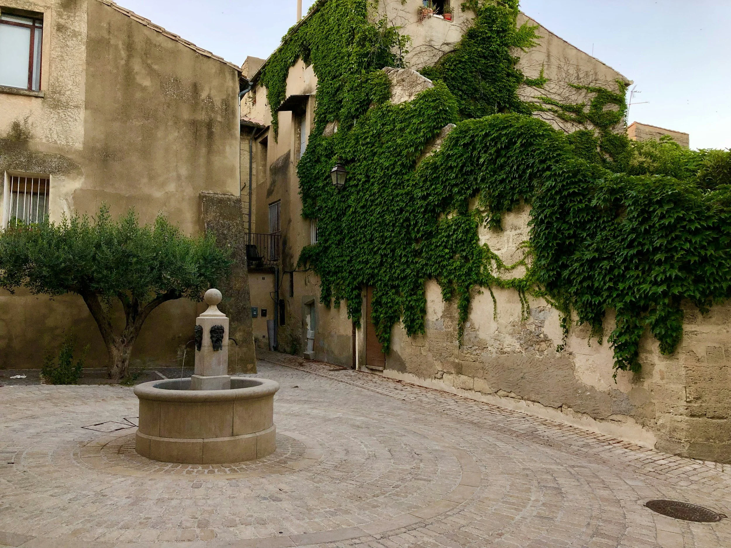 Uzès street