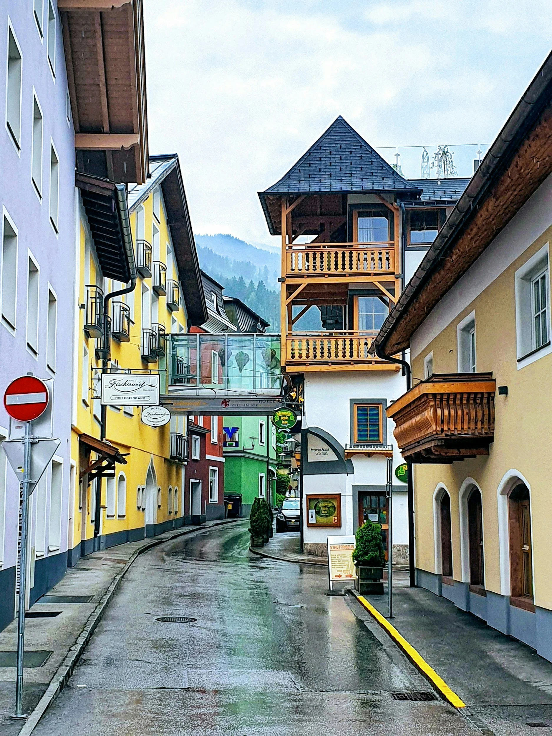 Hallstatt street