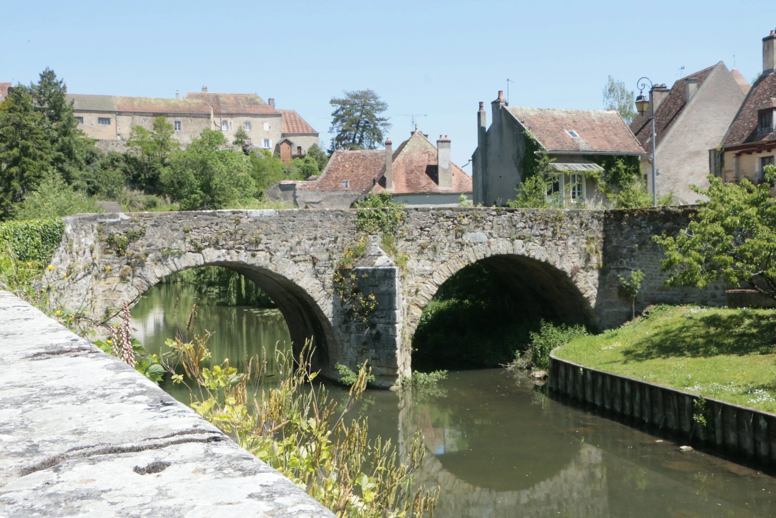 Semur-en-Auxois is the Burgundy town I'd happily stay an extra night in