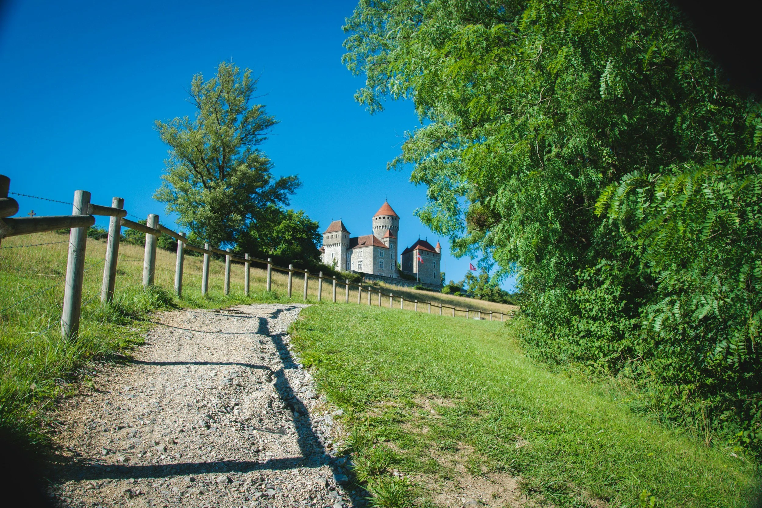 These French castle towns are even better when you arrive by train