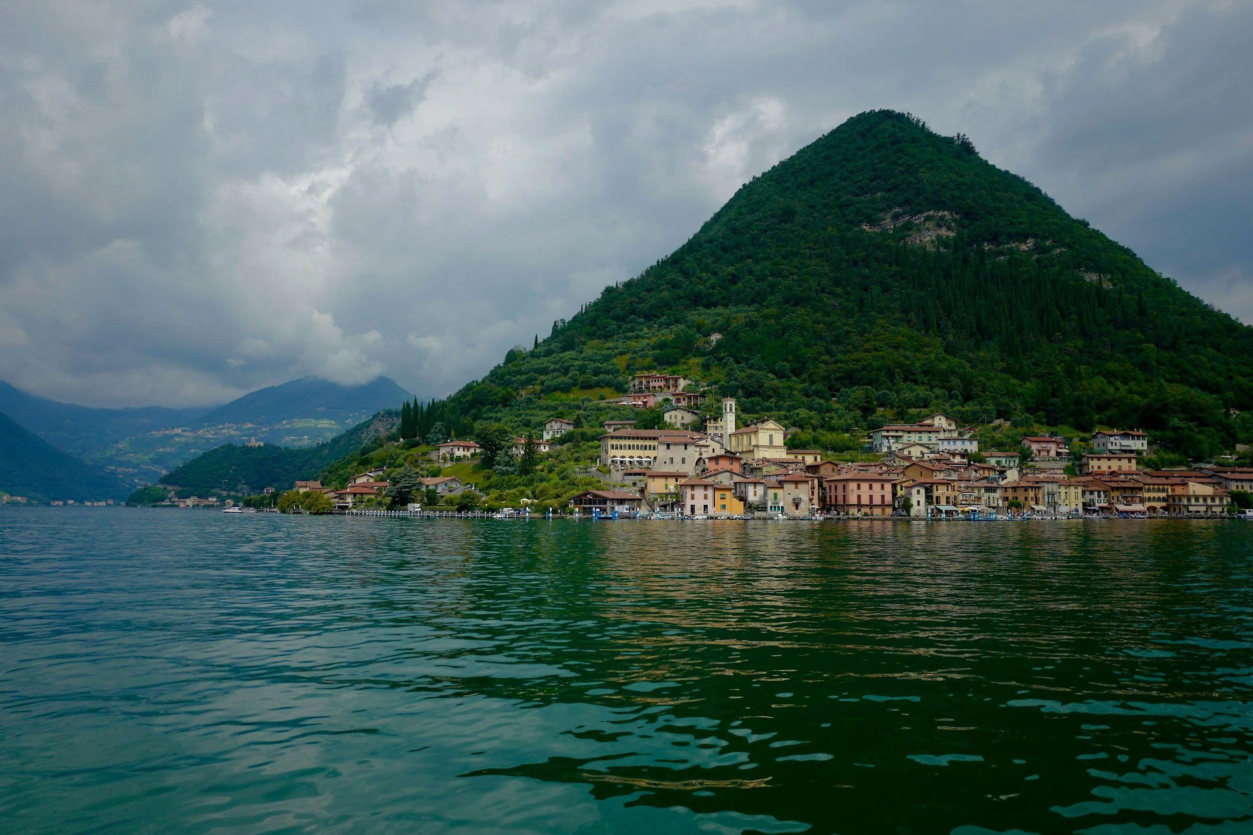 These lake towns are easier to enjoy than Annecy