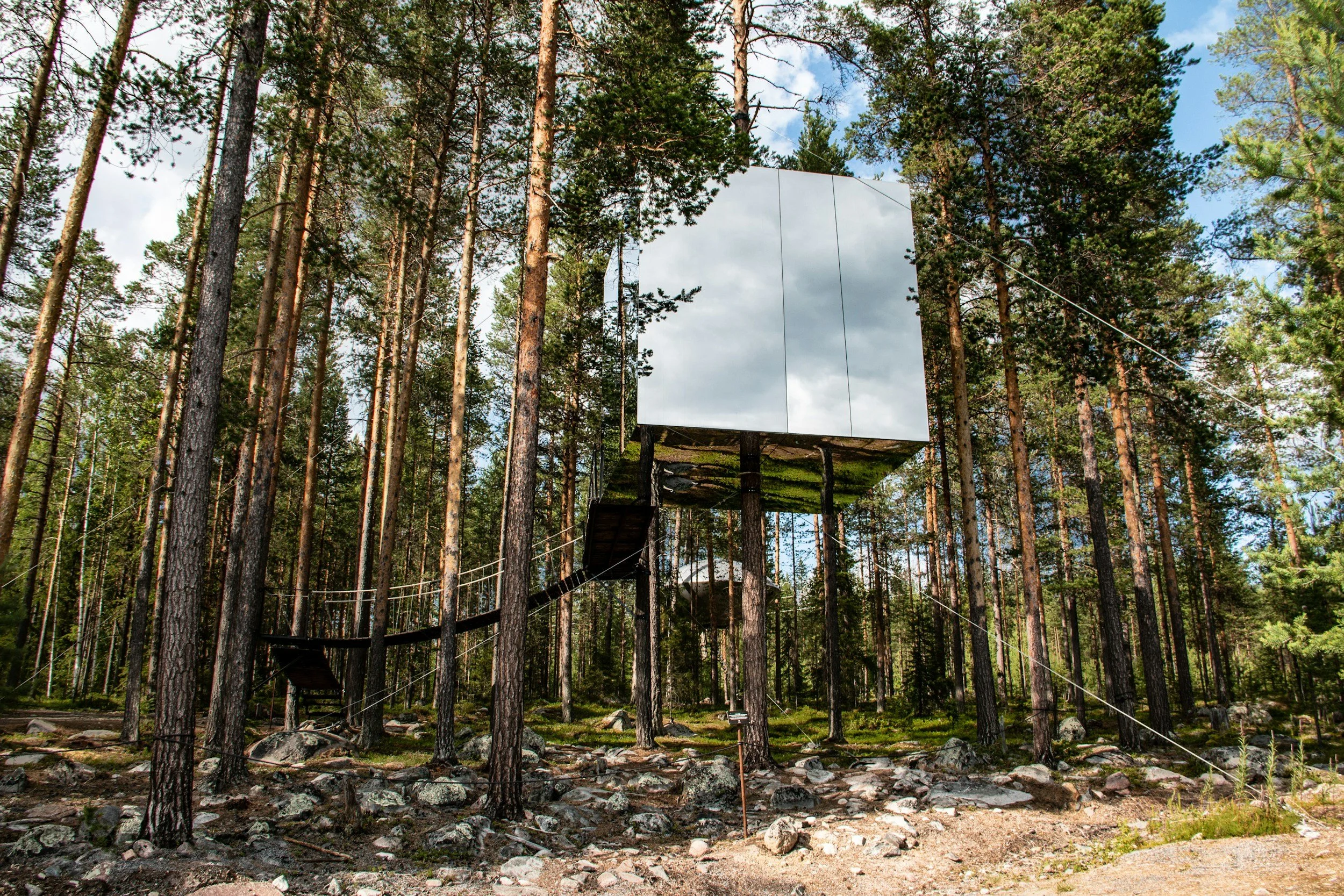 These treehouse hotels make slowing down surprisingly easy