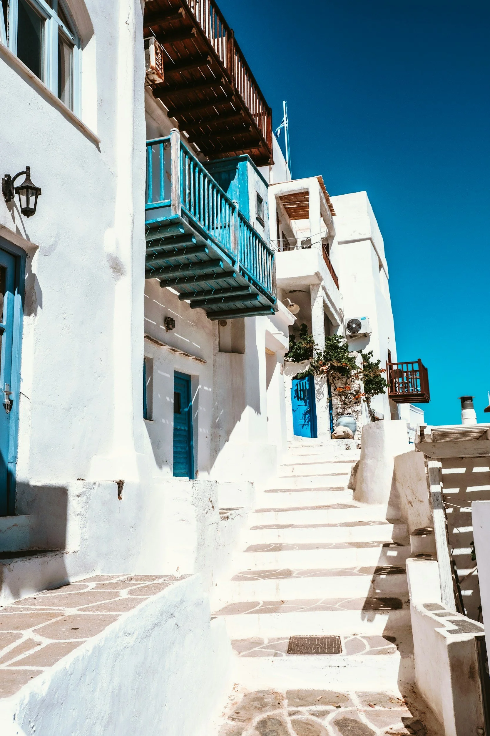 Sifnos in autumn: the quieter side of the Cyclades