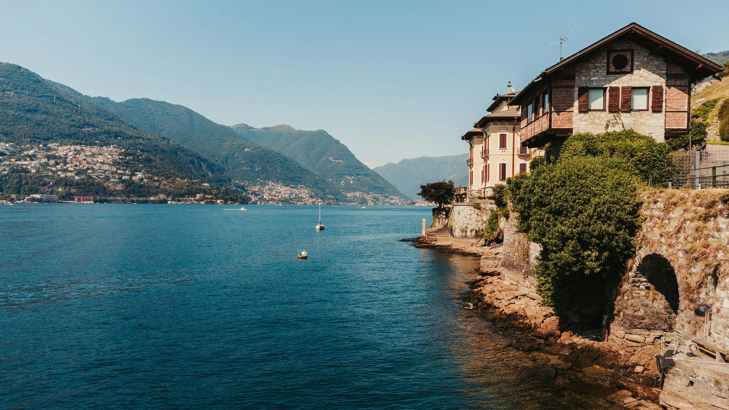 These northern Italian towns are even better when you arrive by train