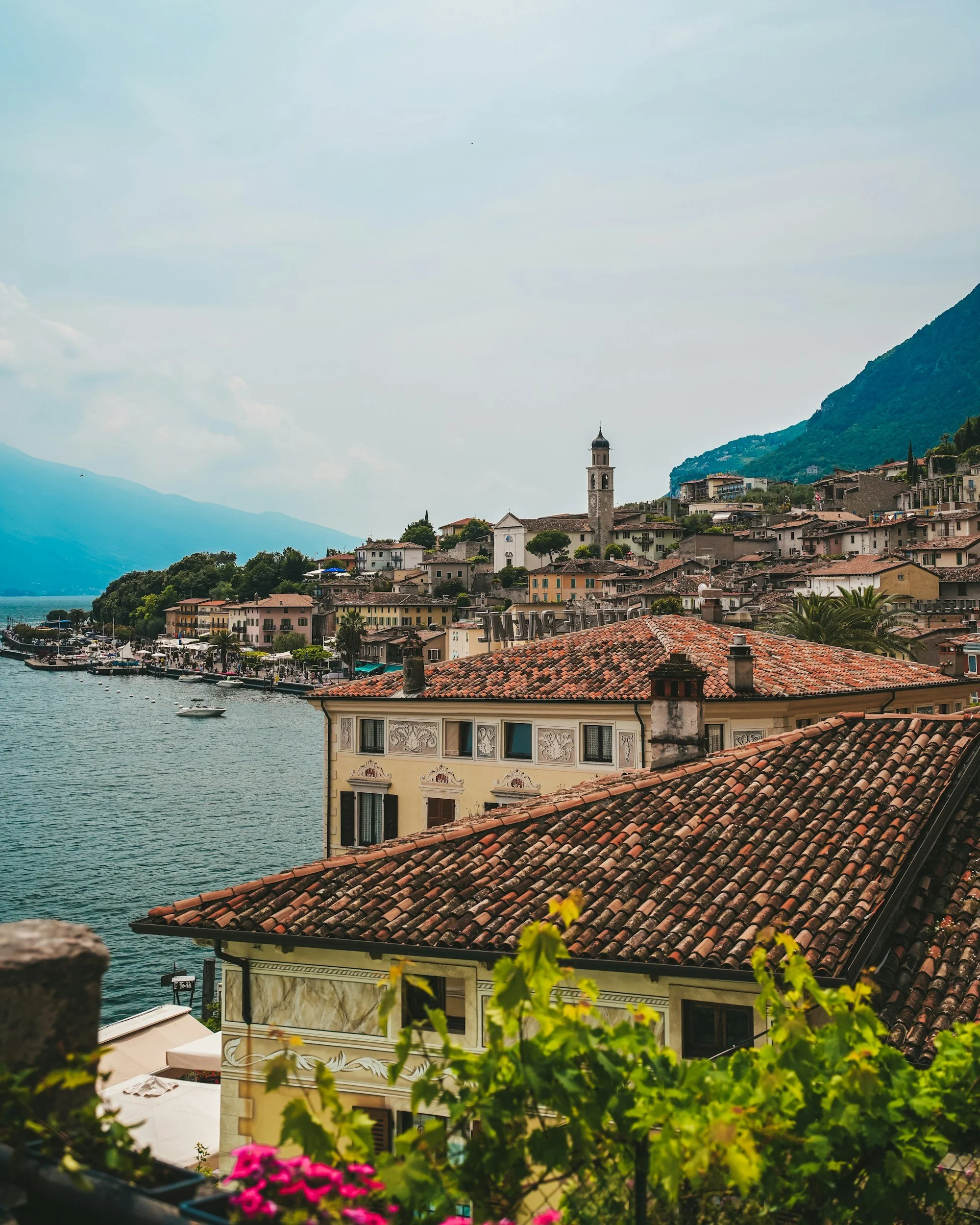 April is the month I'd choose for Italy's lake towns