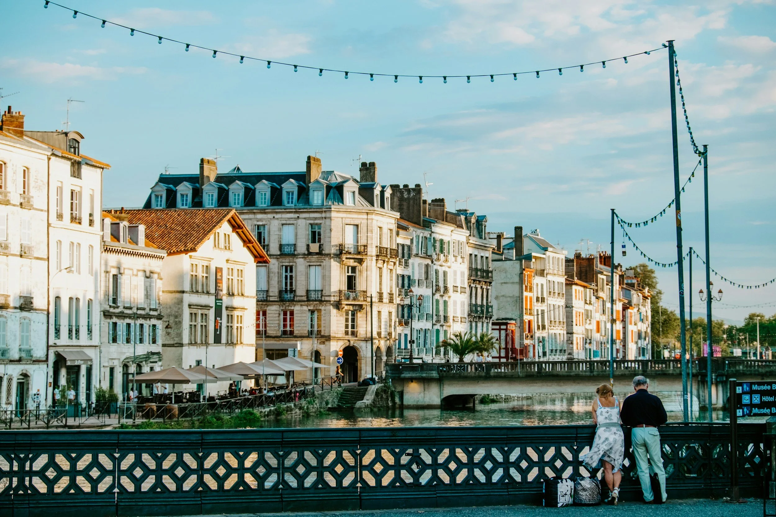 How to explore French and Spanish Basque Country without a car