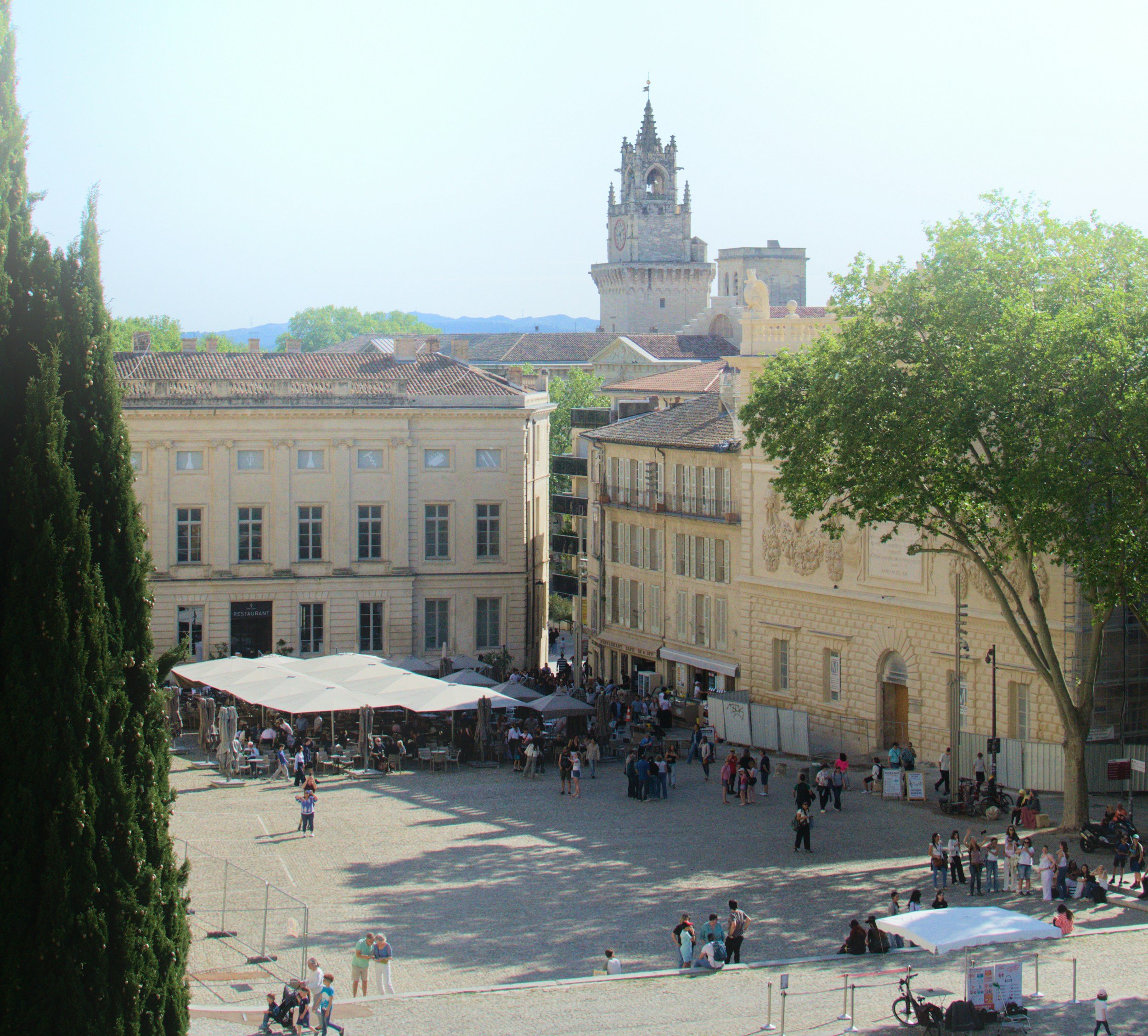 Avignon or Nîmes? Where I’d stay without a car