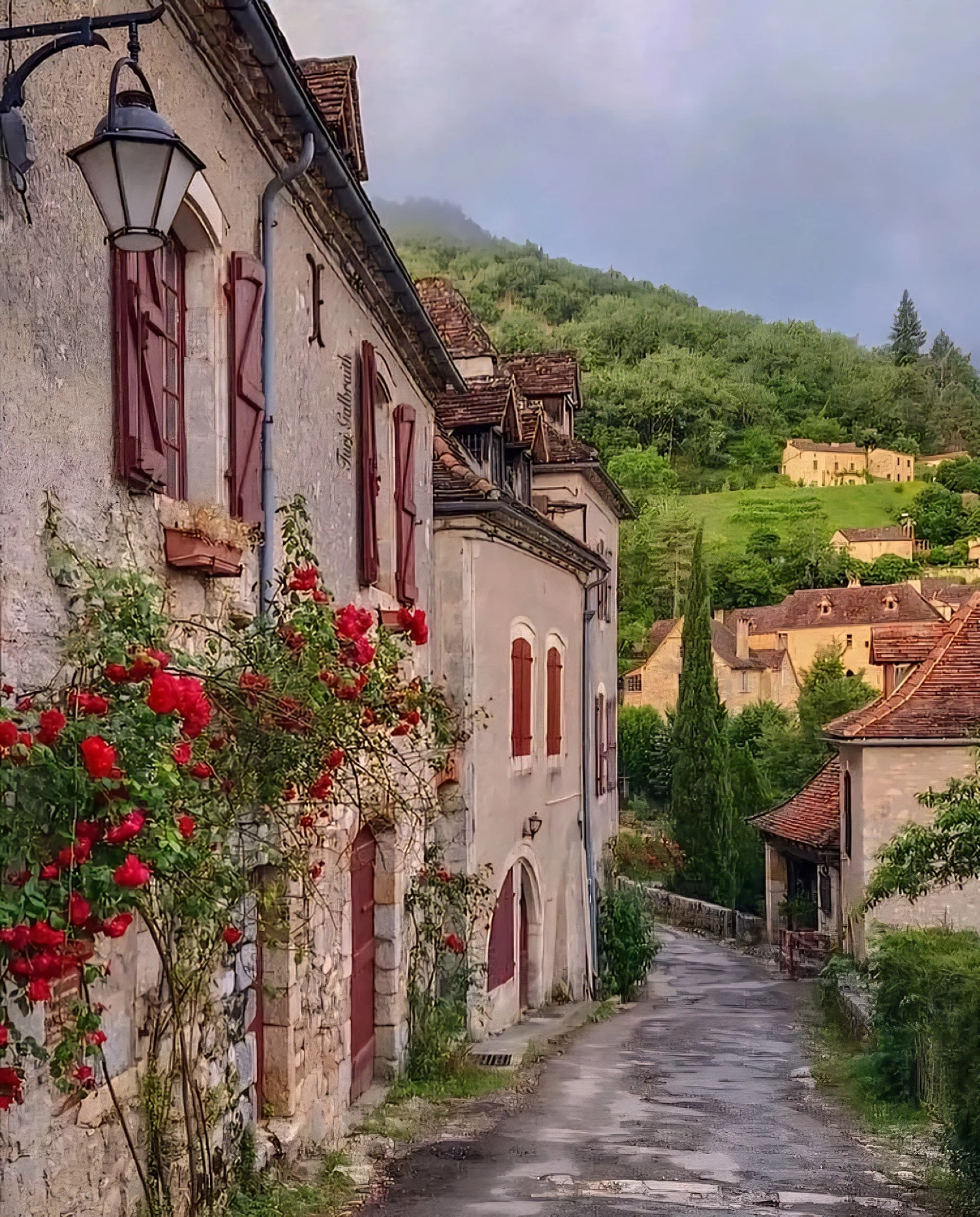 Saint-Cirq-Lapopie view