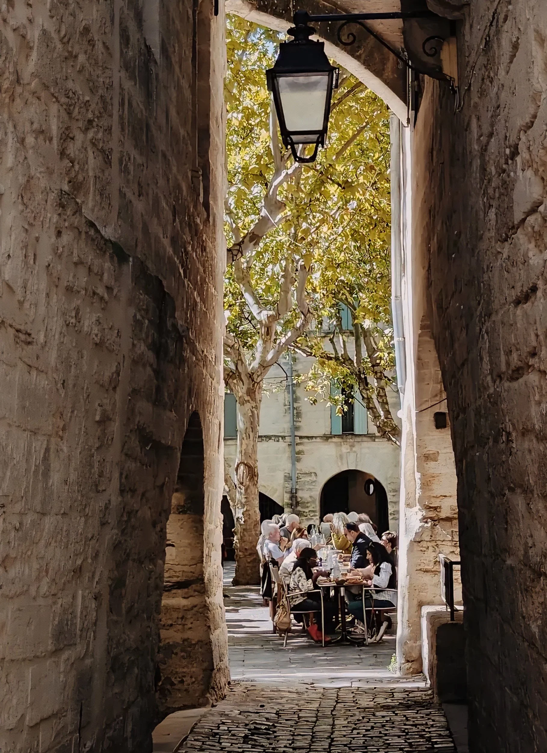Uzès square cafe.jpg
