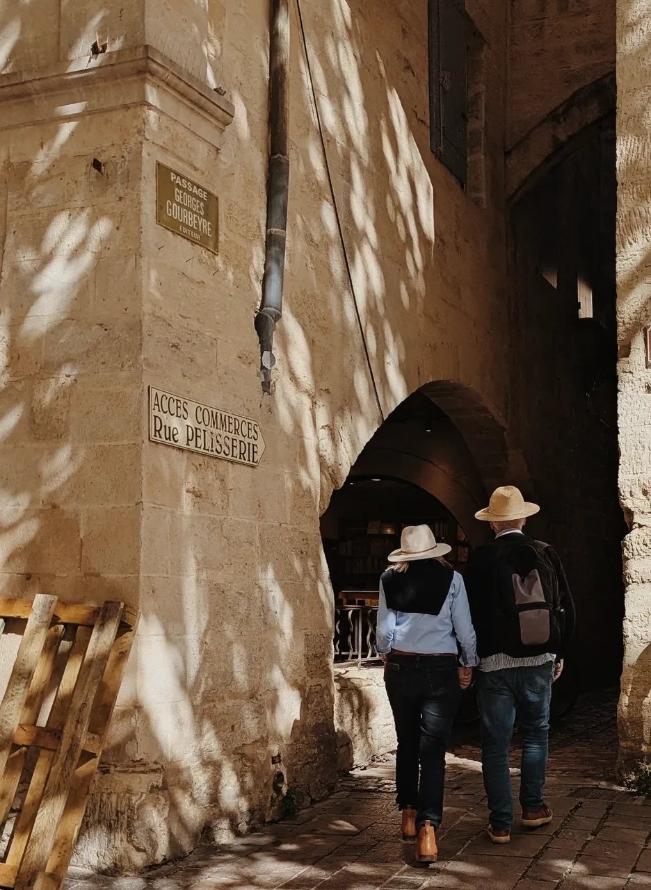 Uzès  street walk