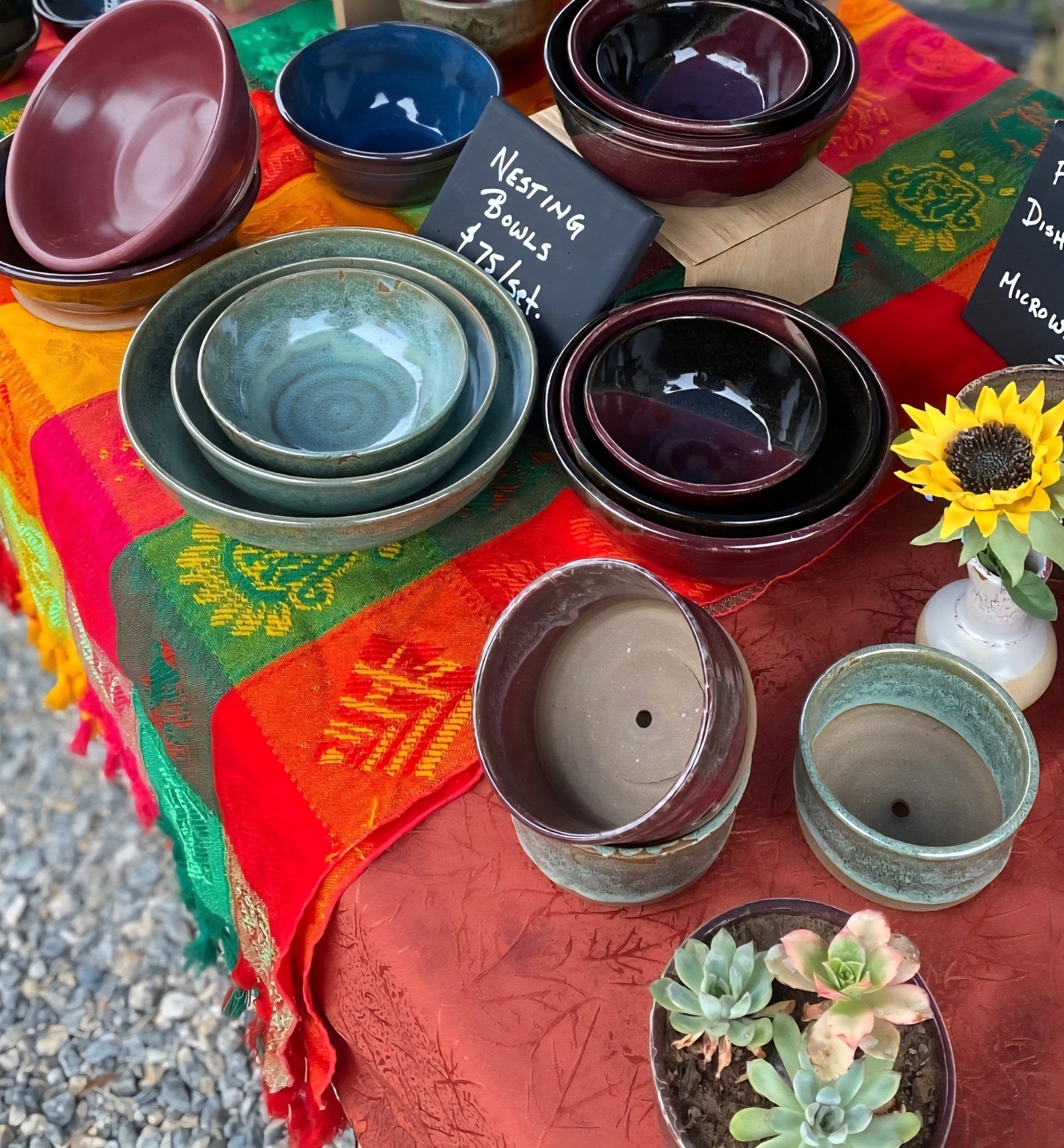 ceramics at Nyons market