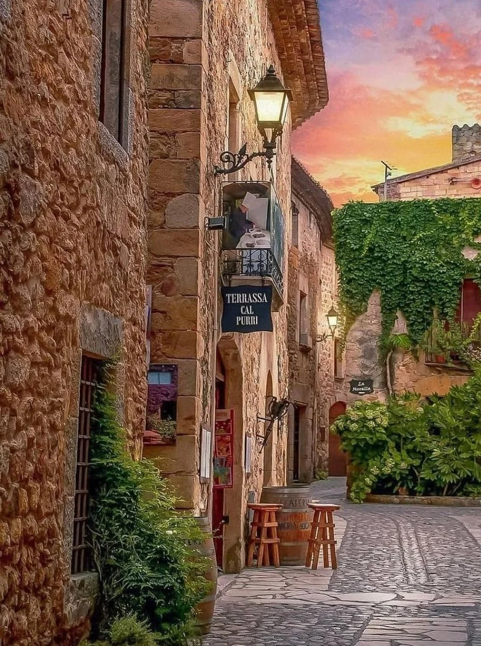 street in Pals