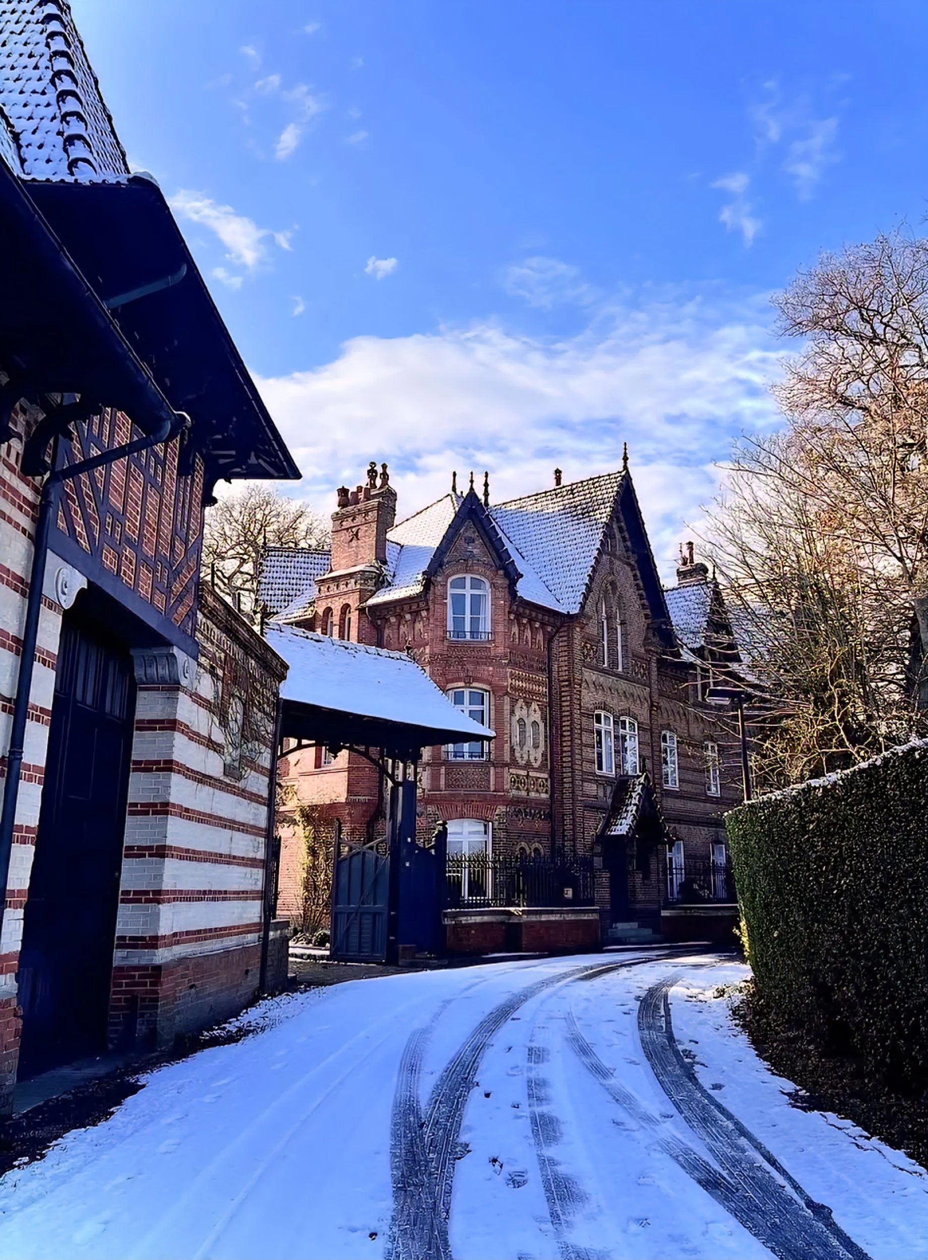 france winter village.jpg