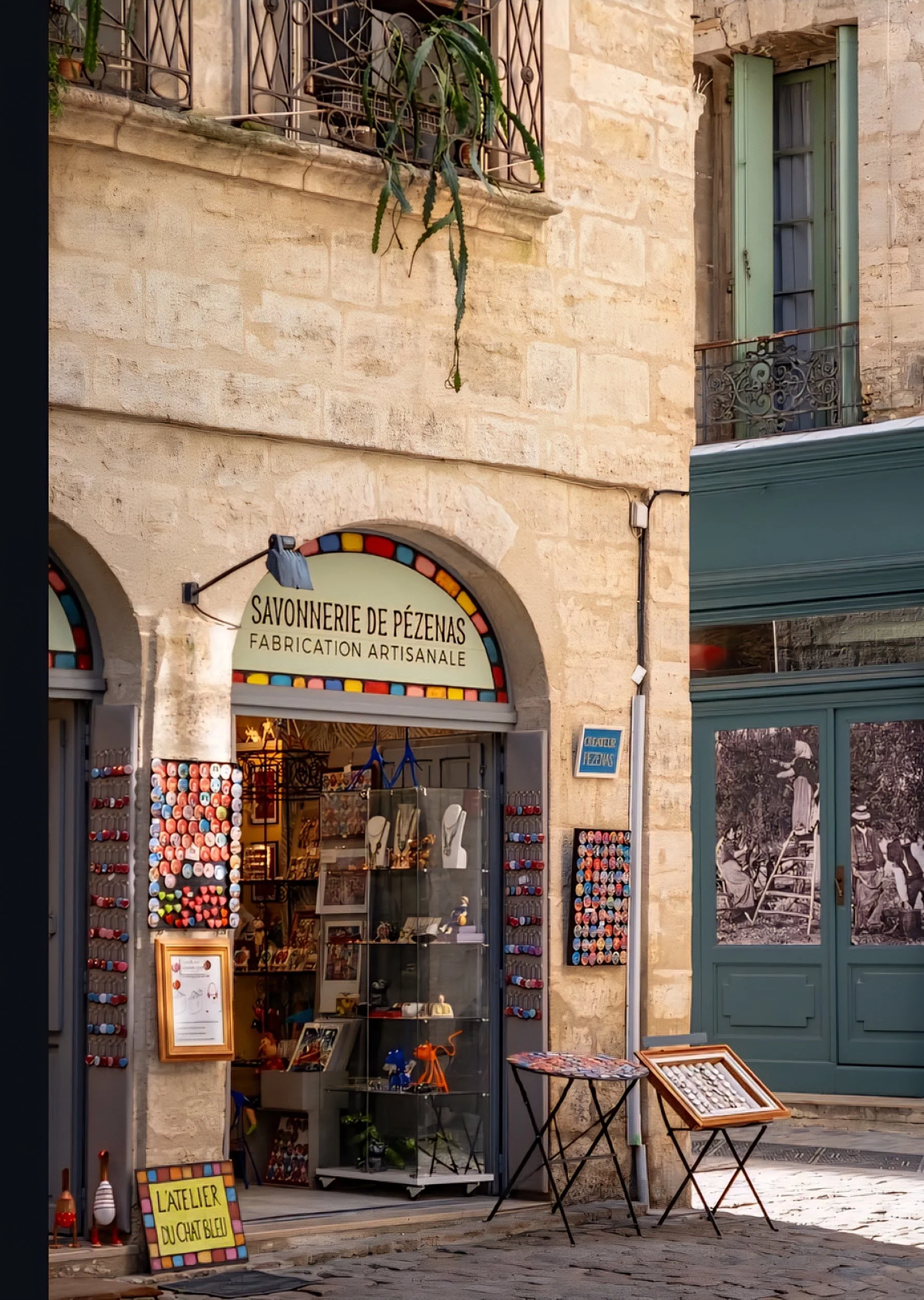 shop in Pézenas