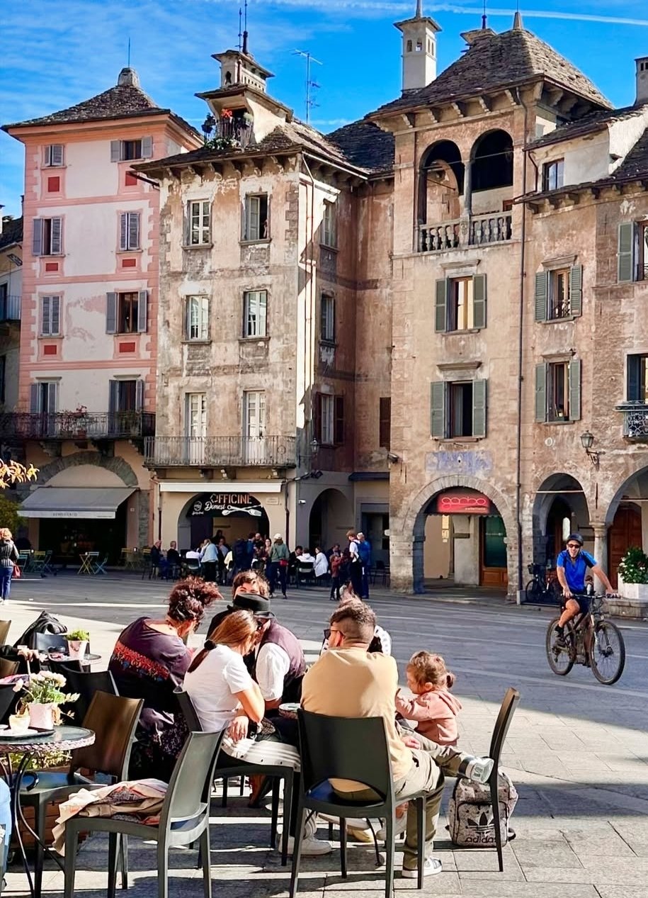 asti town square