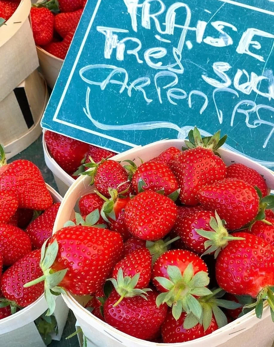 strawberries in Semur-en-Auxois
