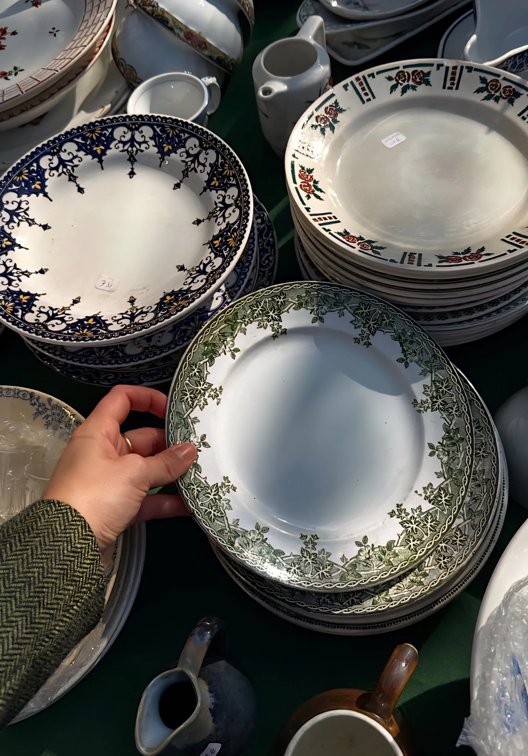 Enghien-les-Bains market