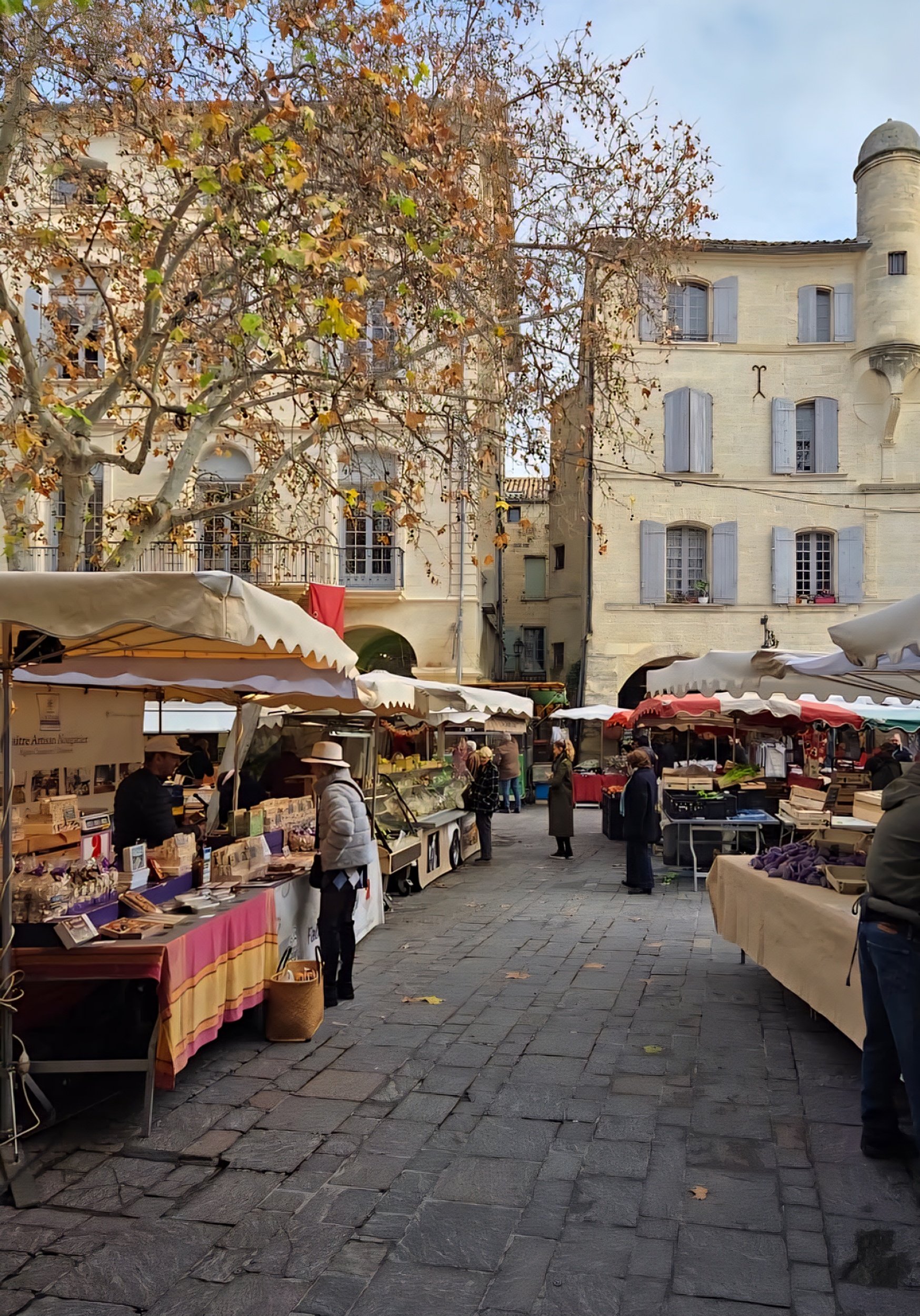 uzès market