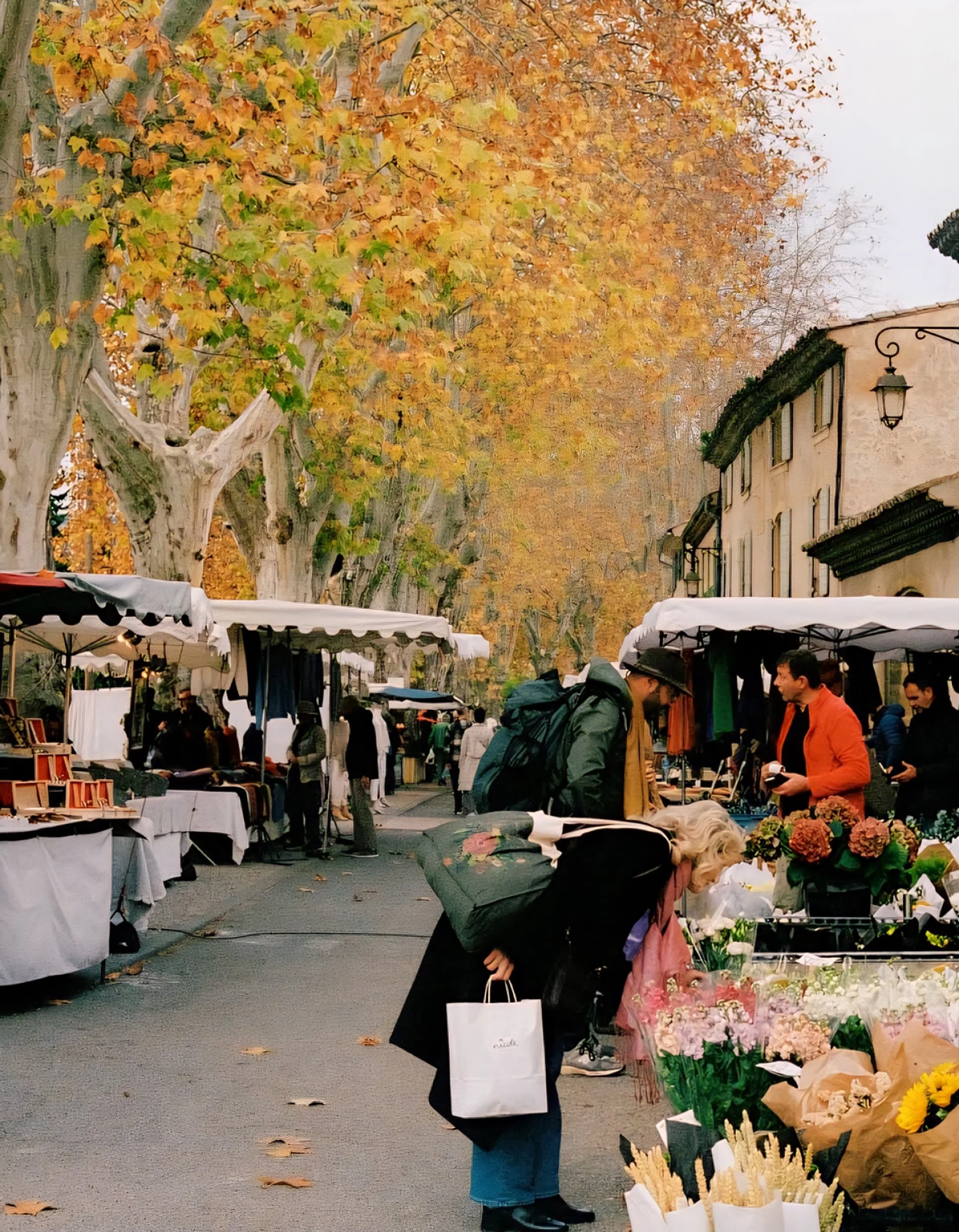 Lourmarin Market on Friday autumn