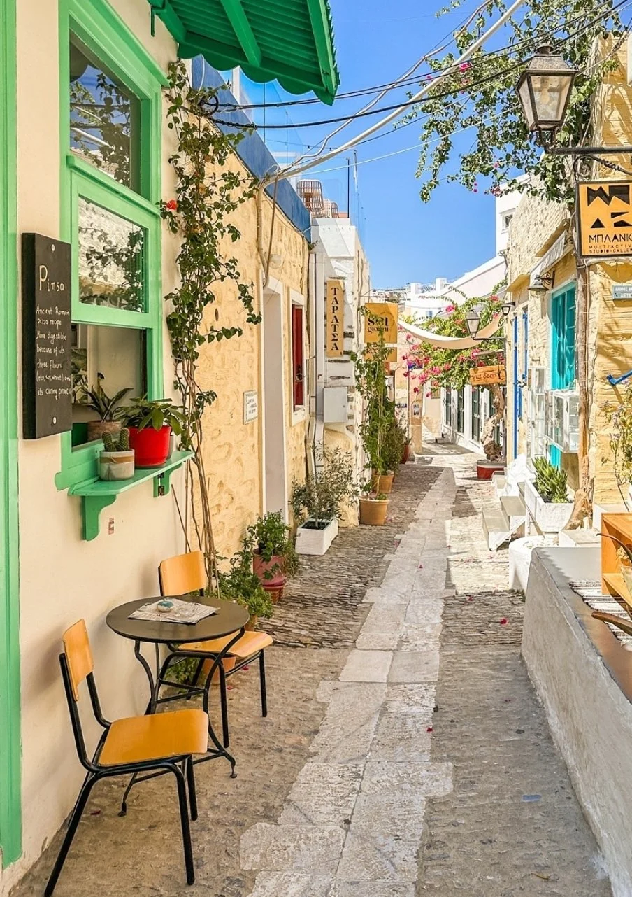 syros october street