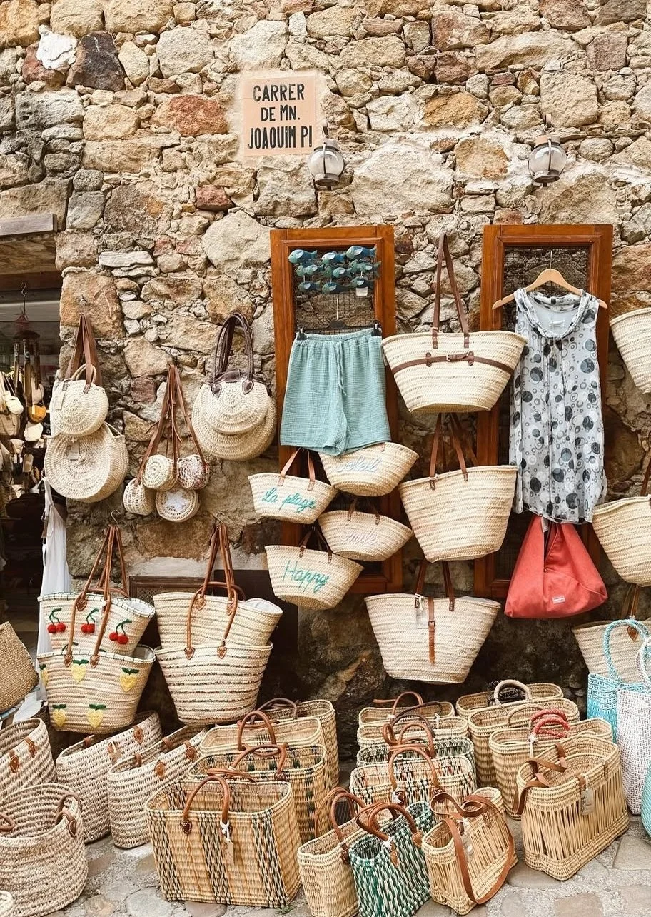shop in pals, spain