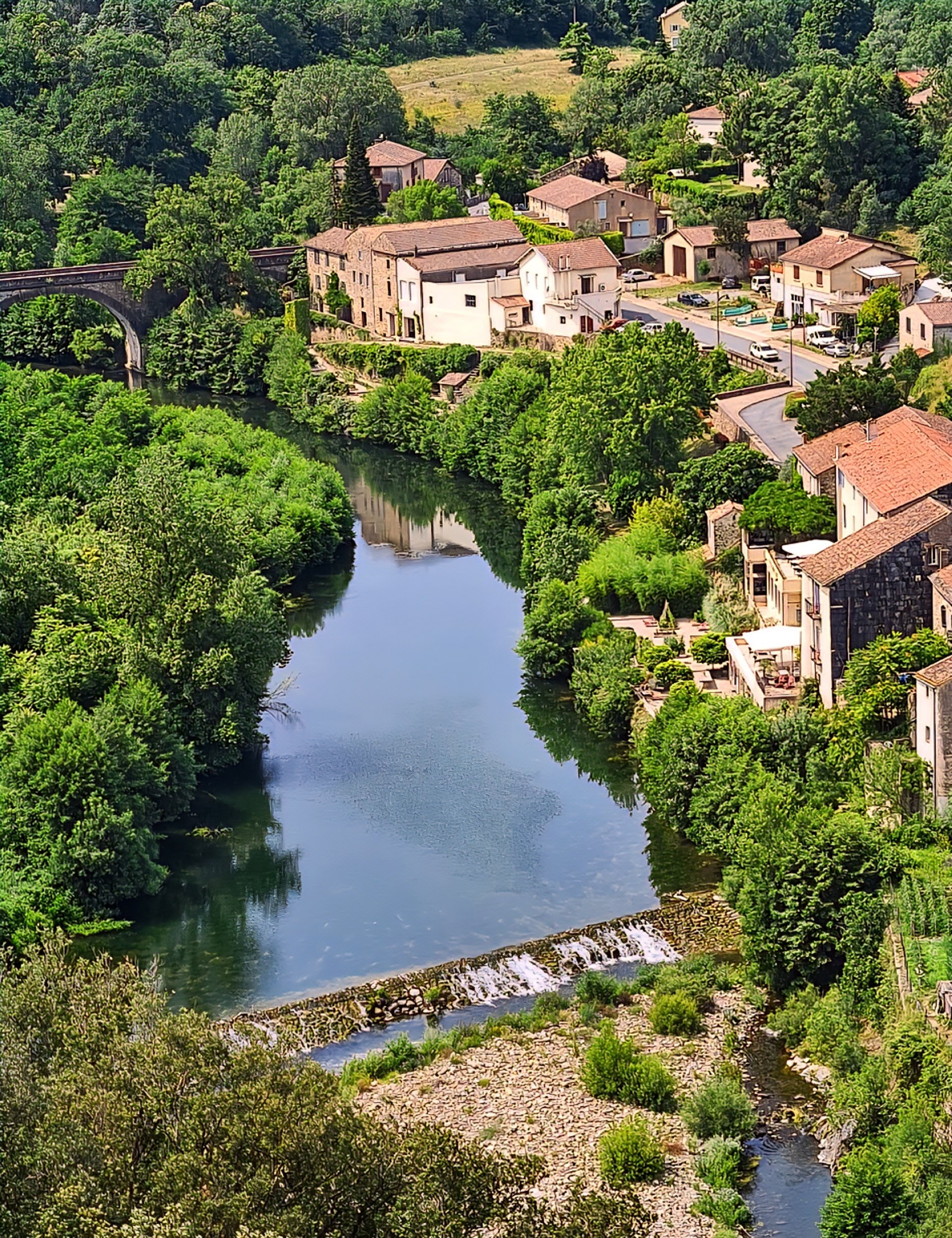 Olargues view over village